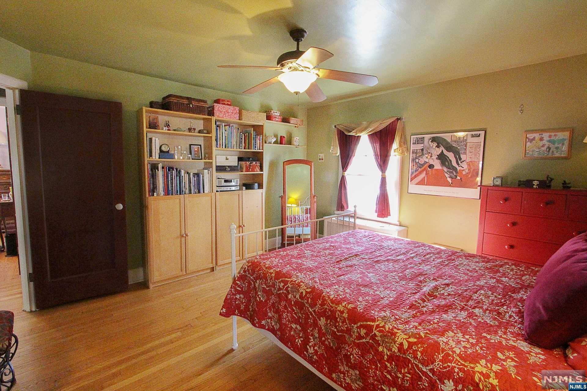 29 Oakridge Road