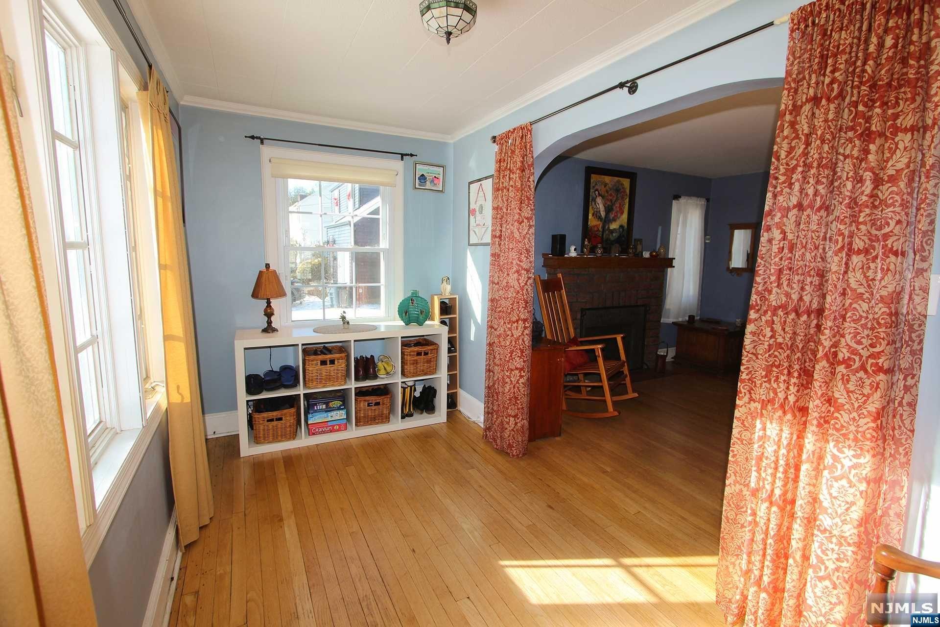 29 Oakridge Road