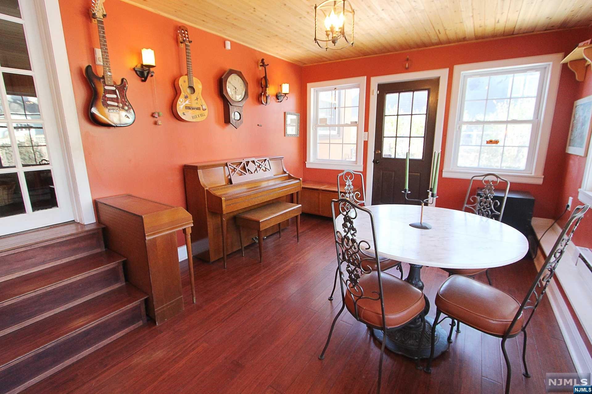 29 Oakridge Road