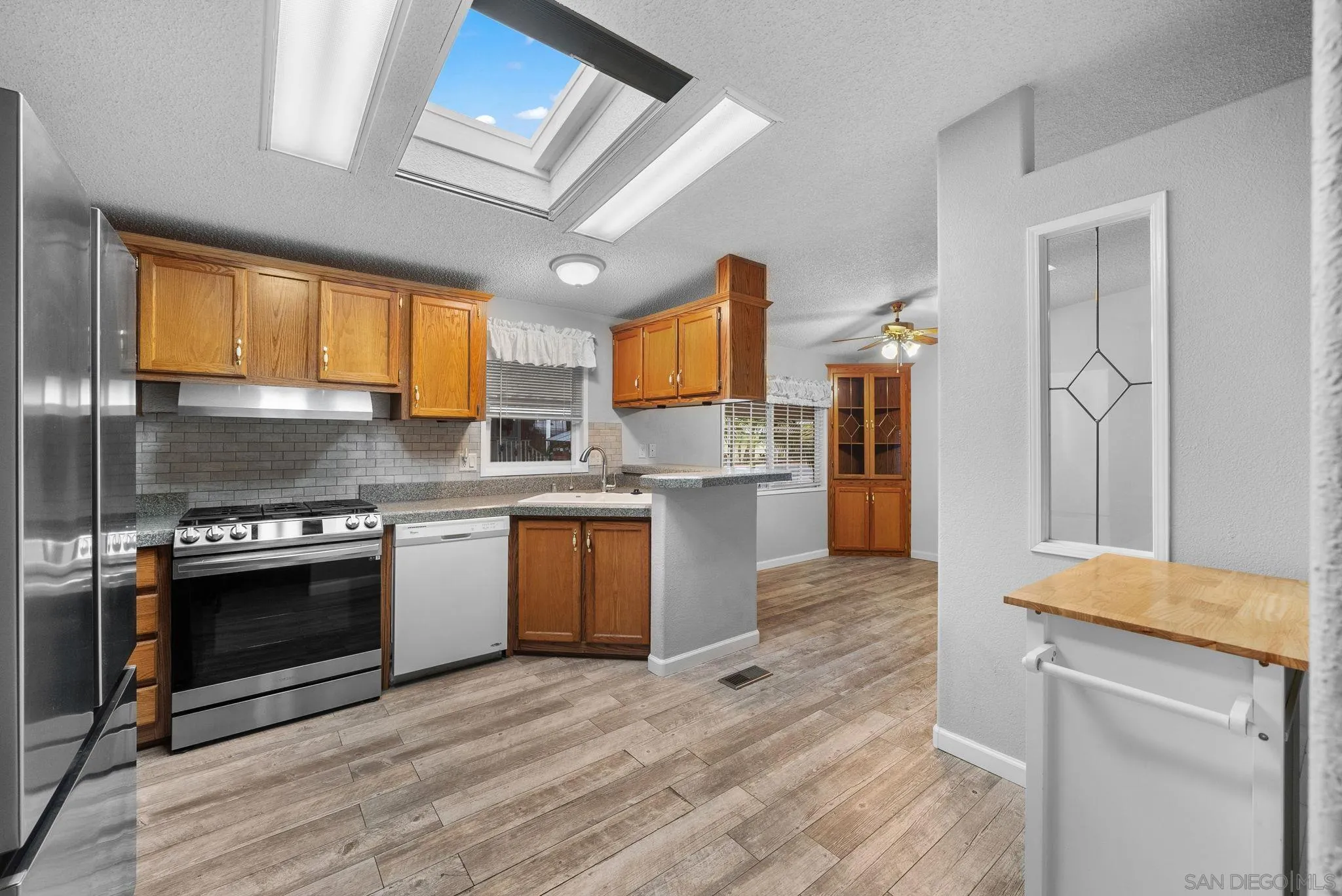 450 E Bradley Unit 41