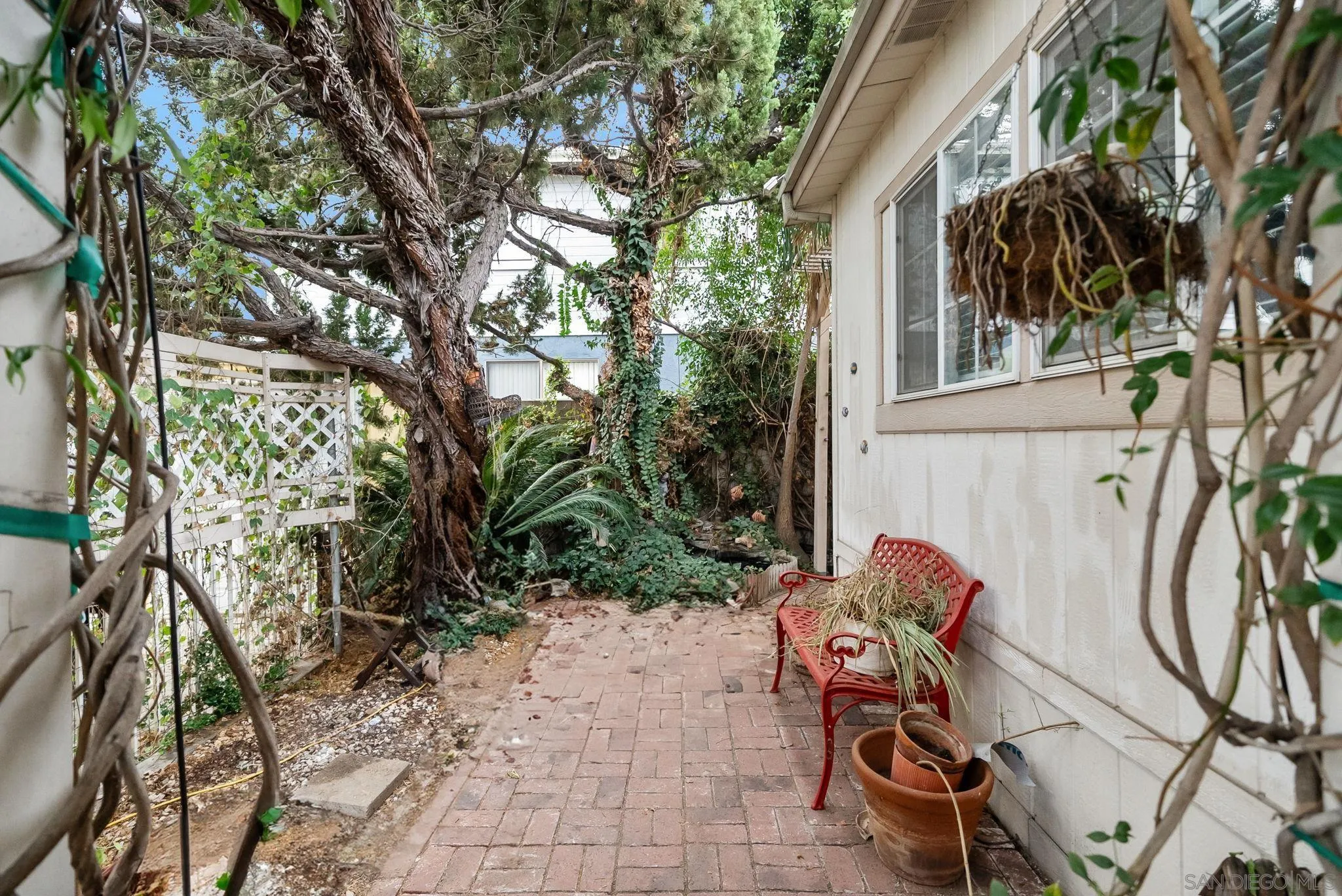 450 E Bradley Unit 41