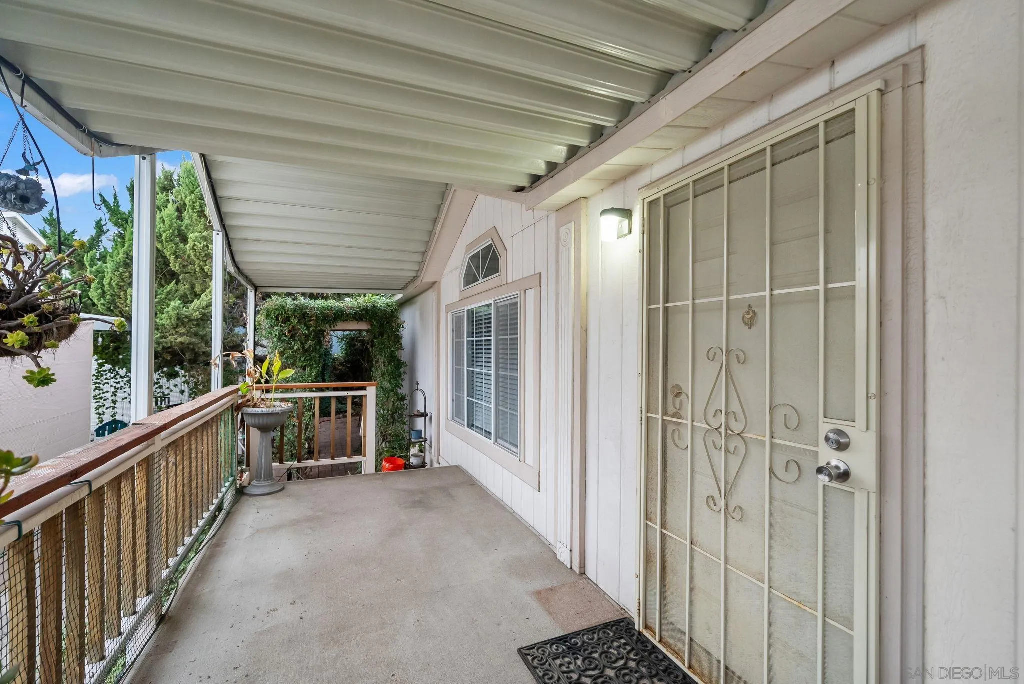 450 E Bradley Unit 41