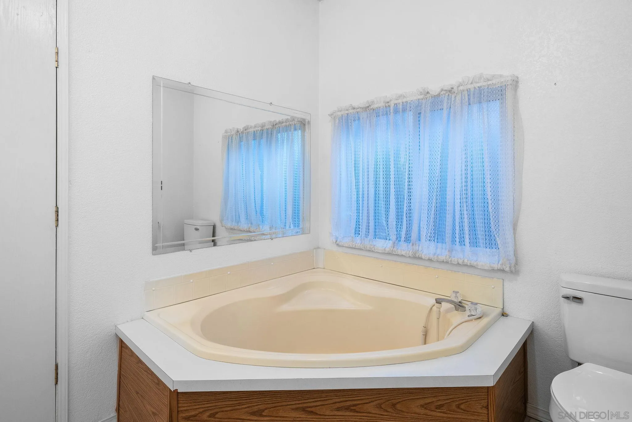 450 E Bradley Unit 41
