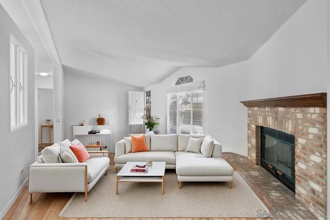 450 E Bradley Unit 41