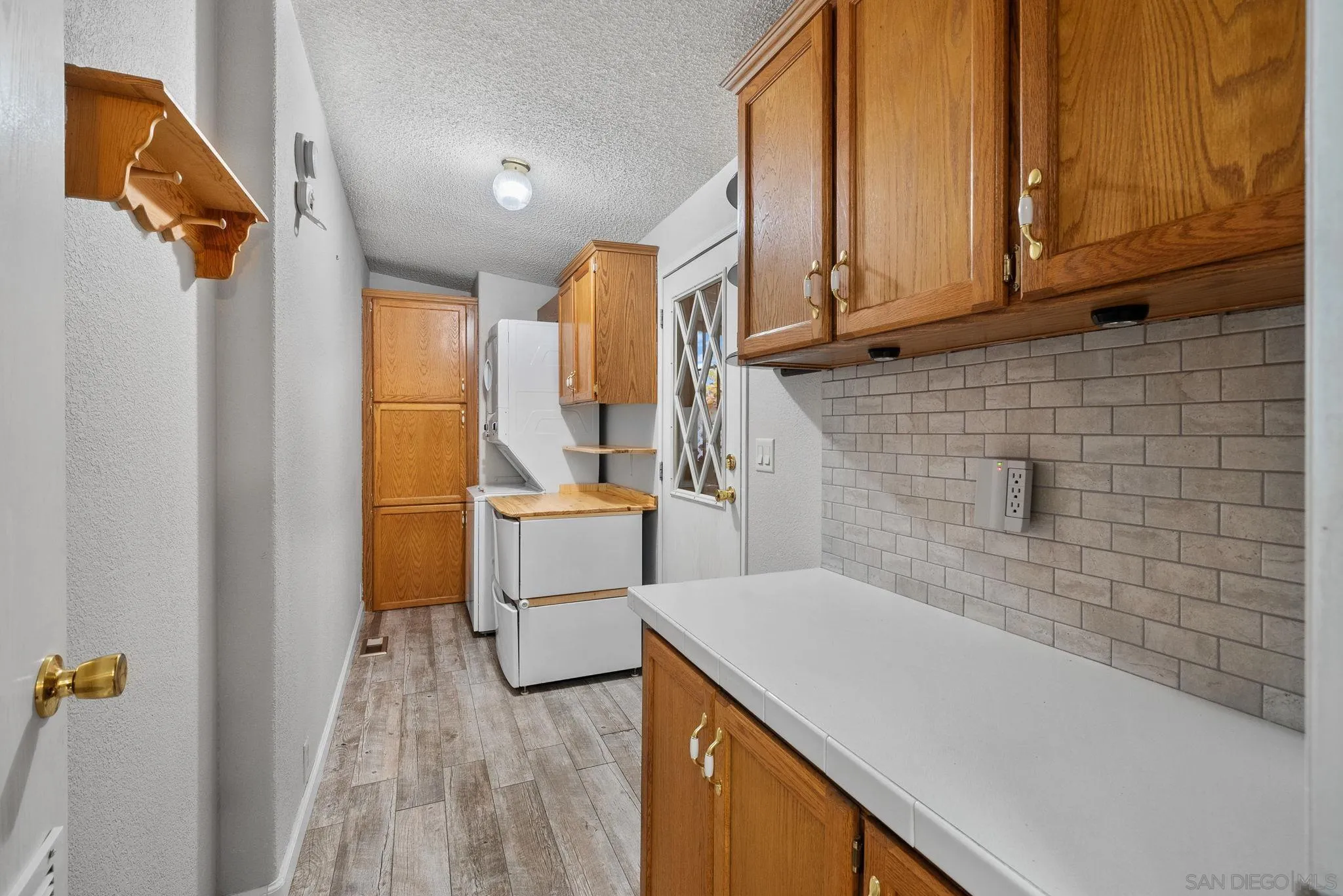 450 E Bradley Unit 41