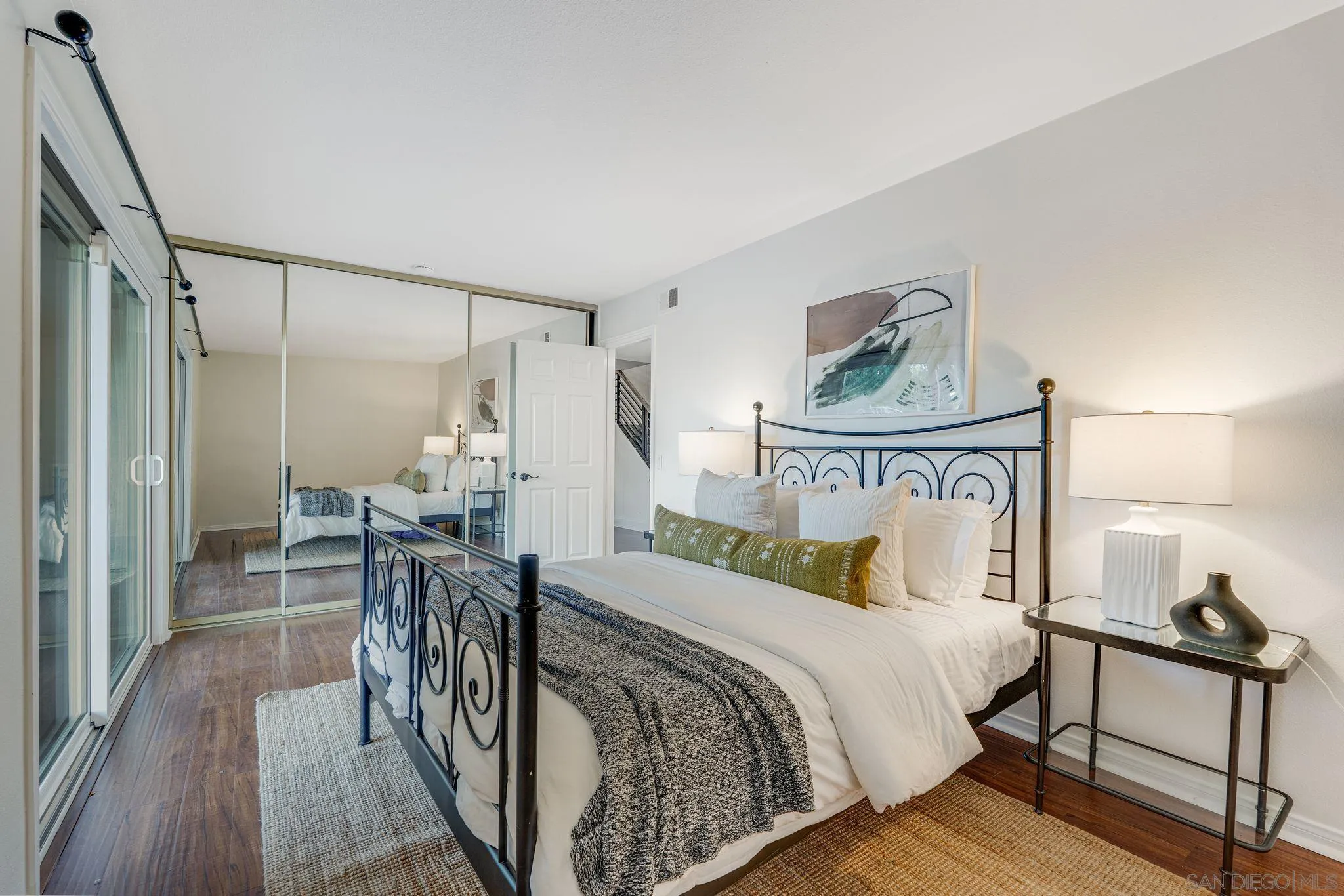 401 Camino Elevado