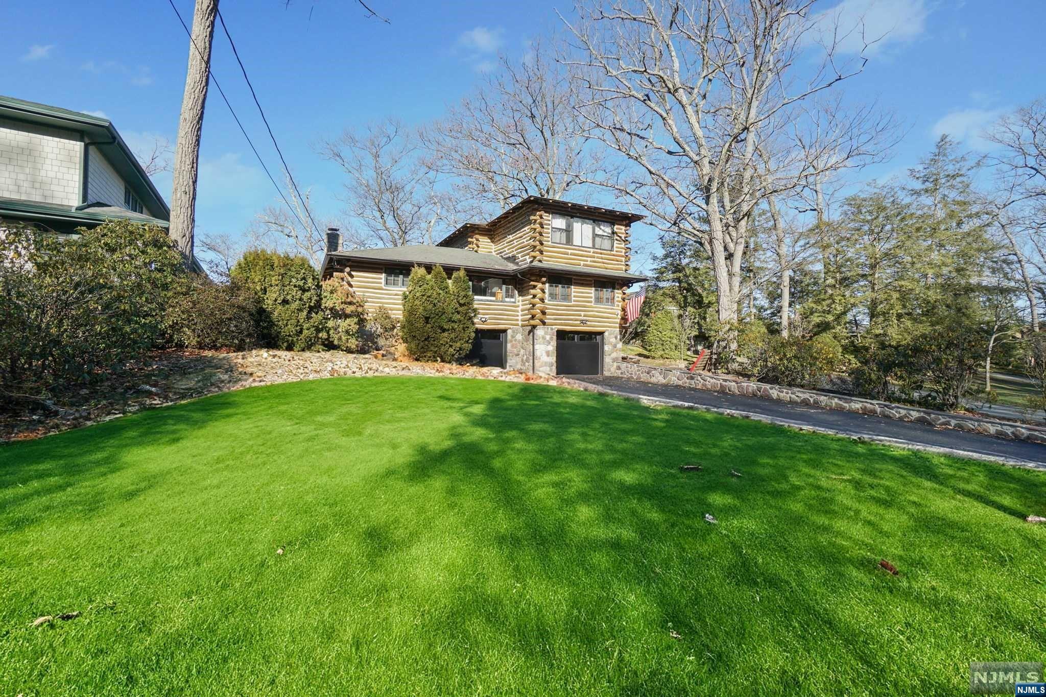 111 Woods Road
