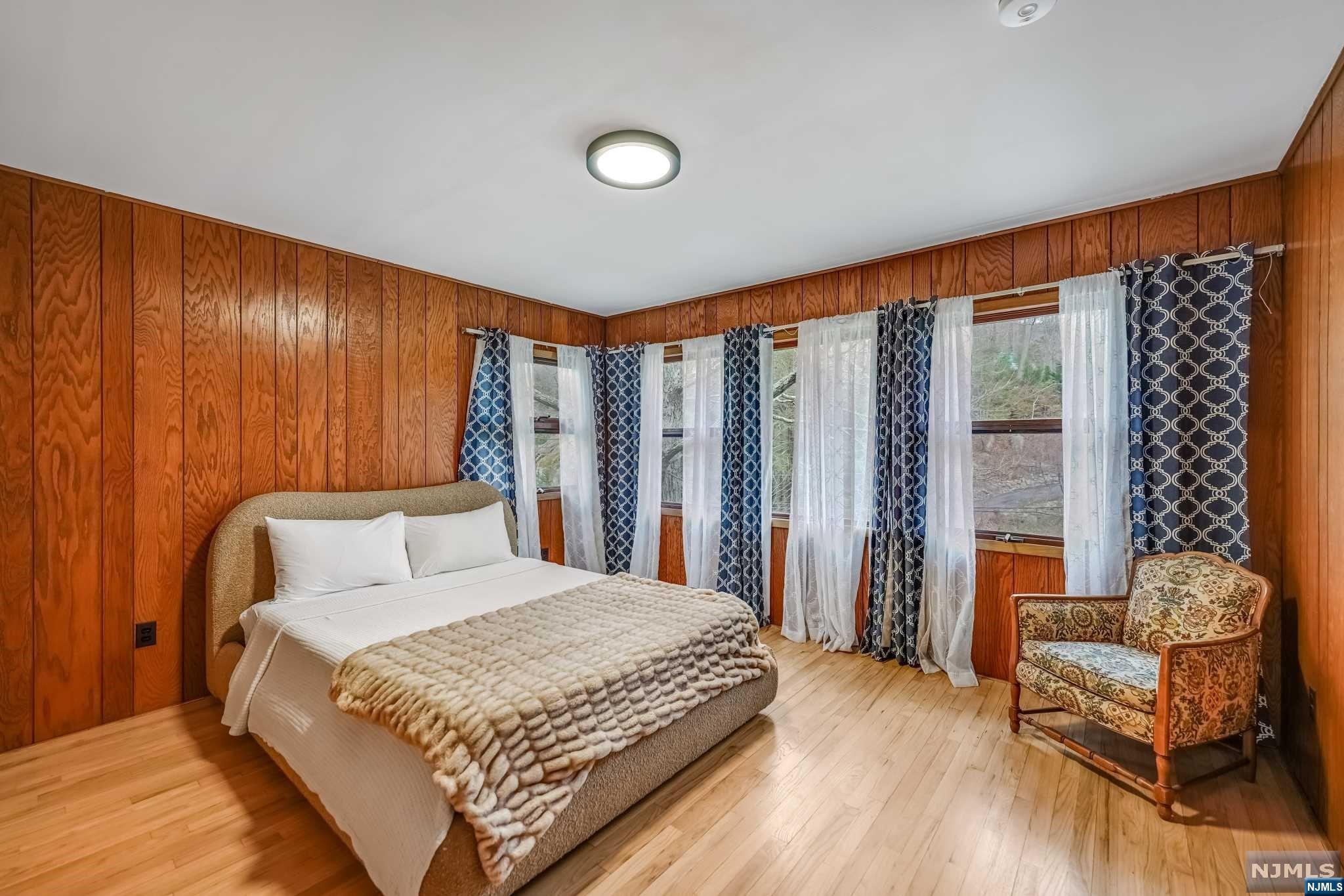 111 Woods Road