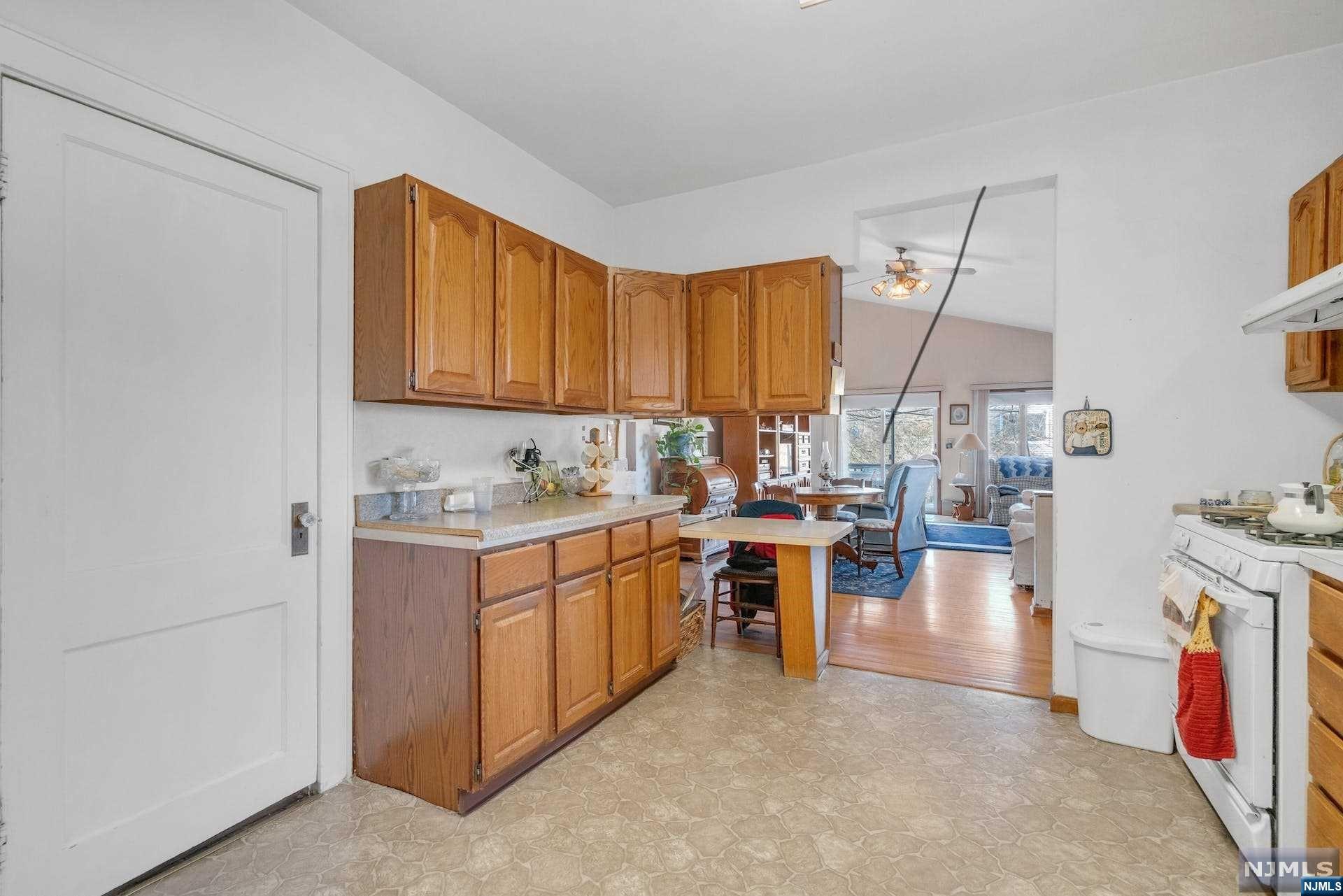 119 Hardenburgh Avenue