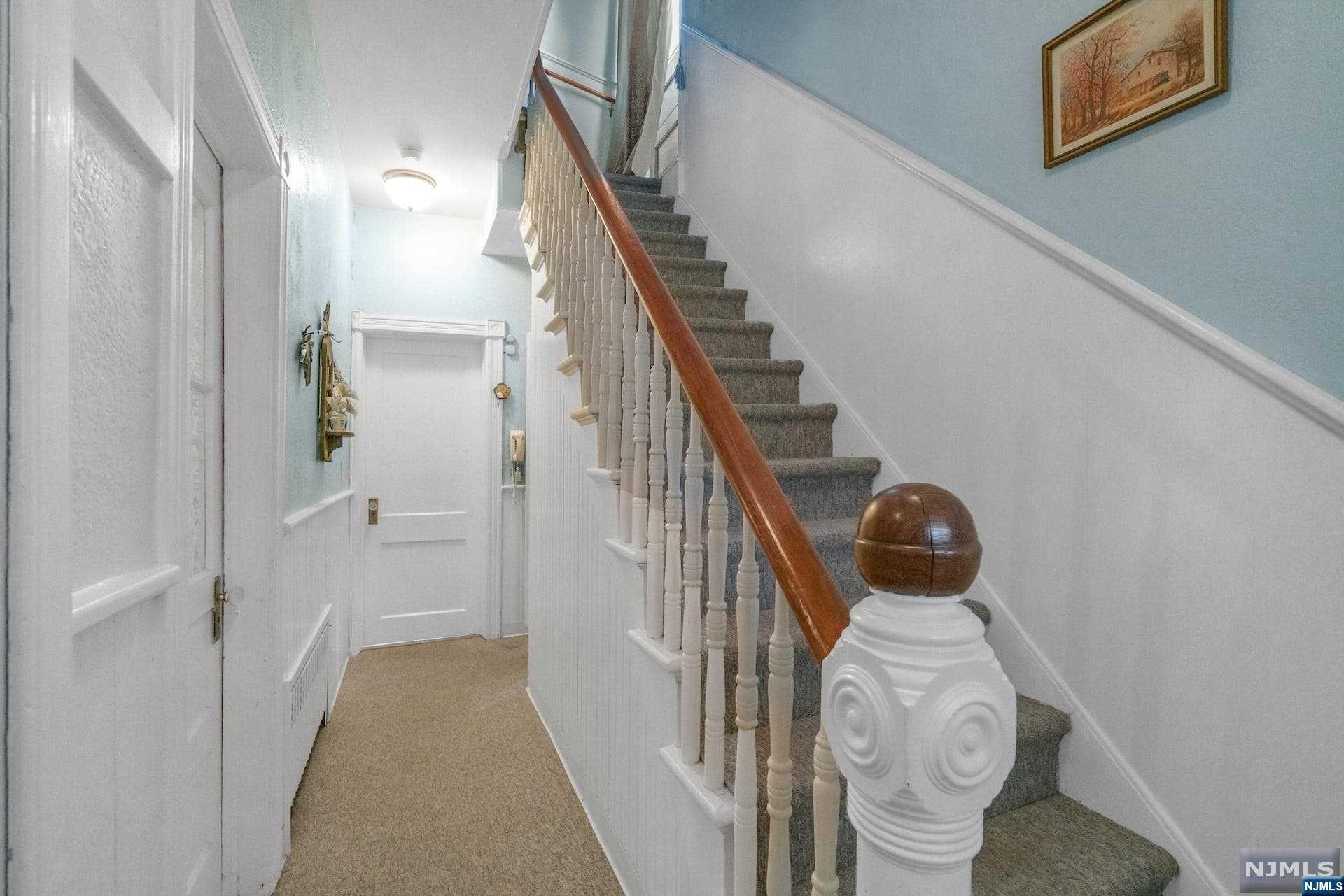 119 Hardenburgh Avenue