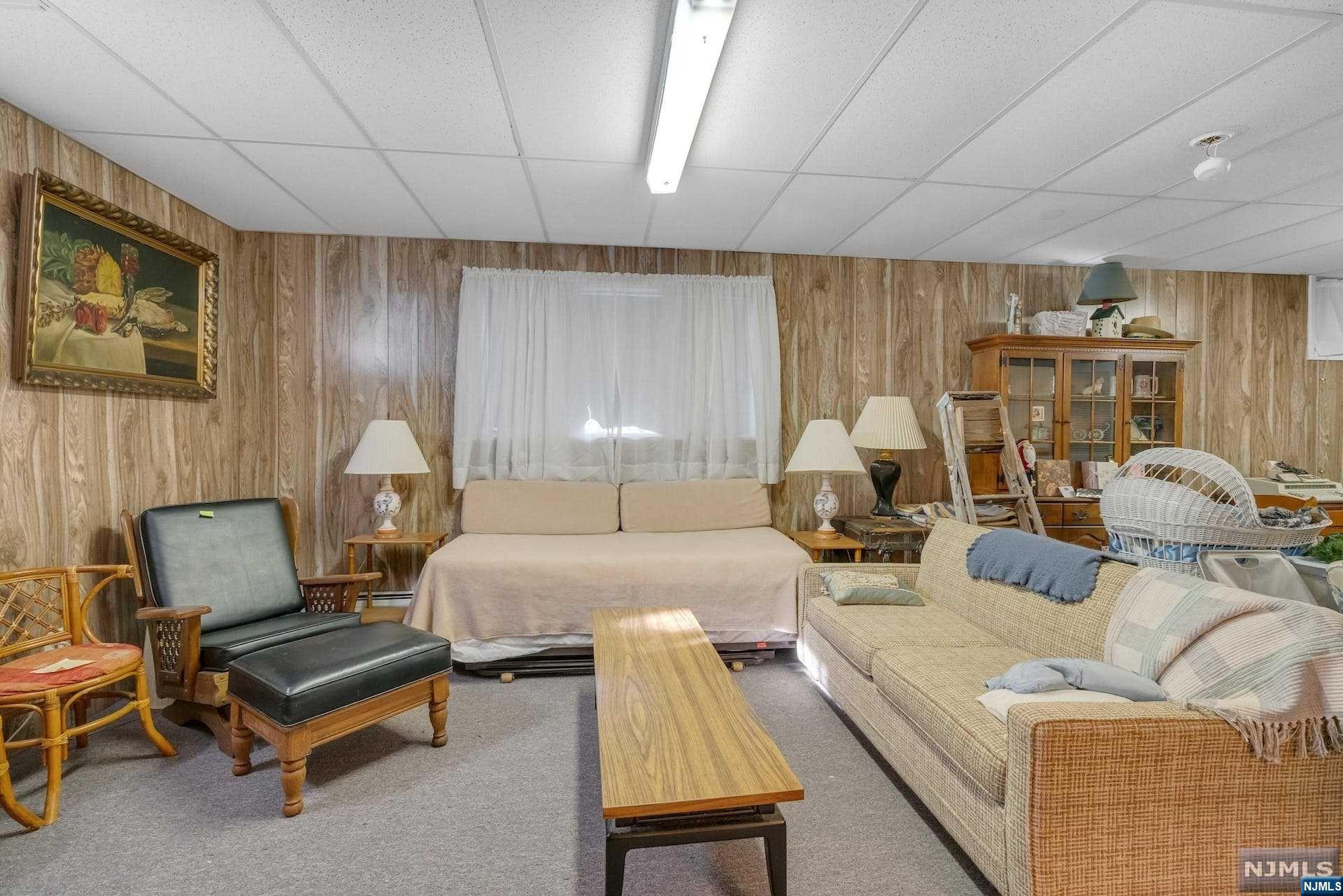 119 Hardenburgh Avenue