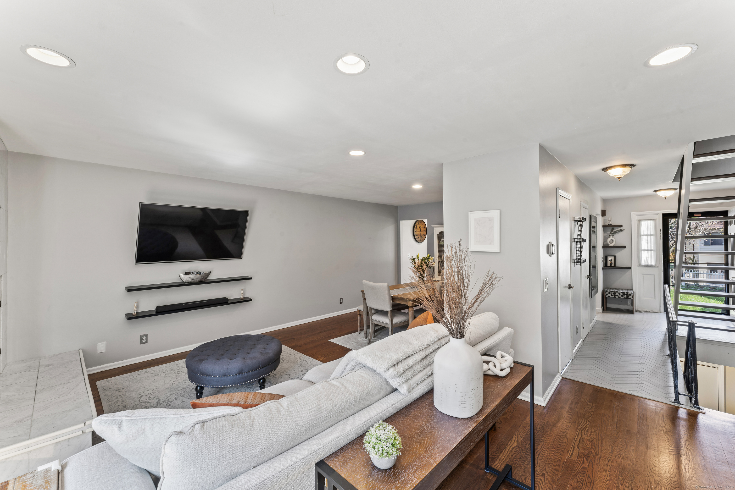 202 Soundview Avenue 20