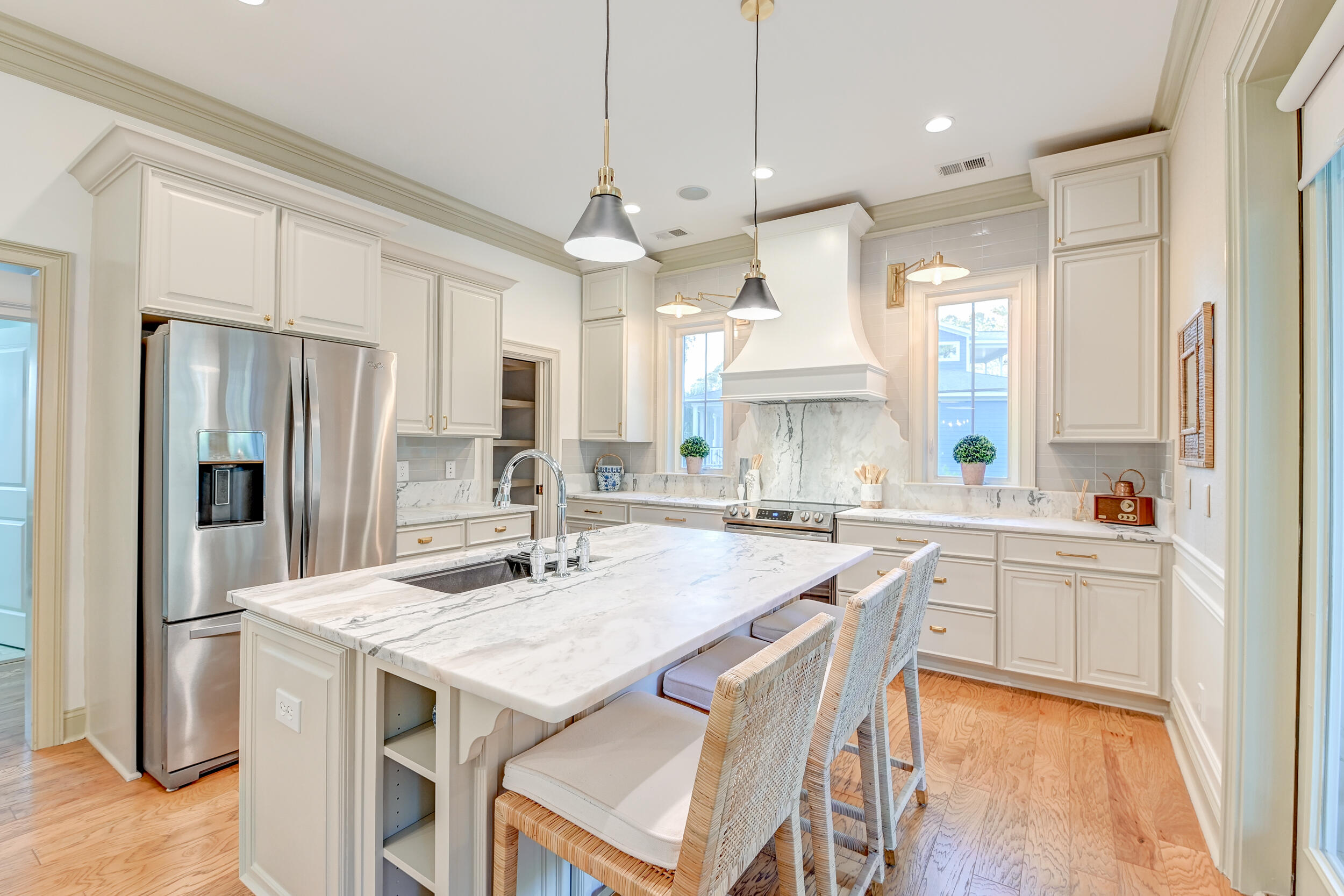 3012 Intracoastal View Drive