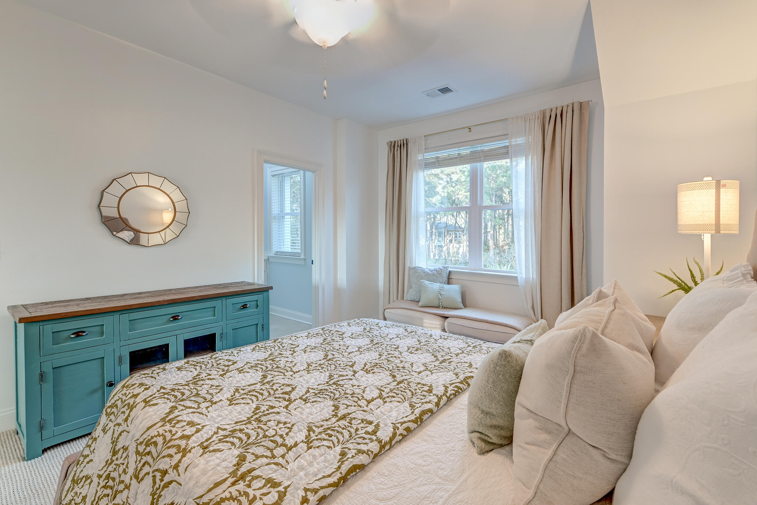 3012 Intracoastal View Drive