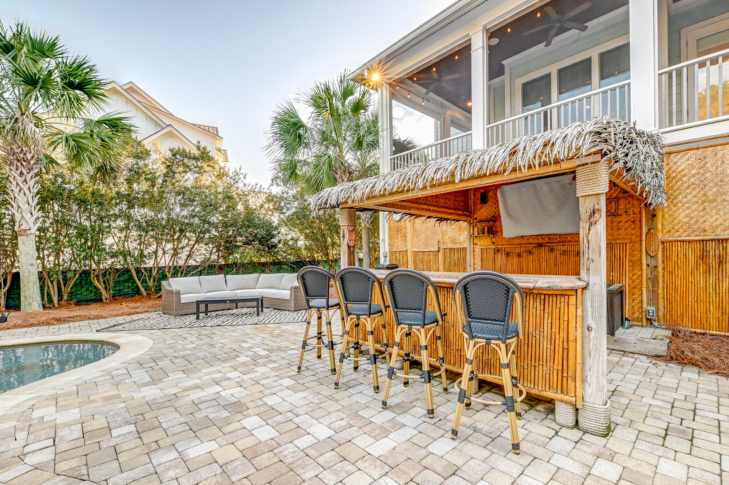 3012 Intracoastal View Drive