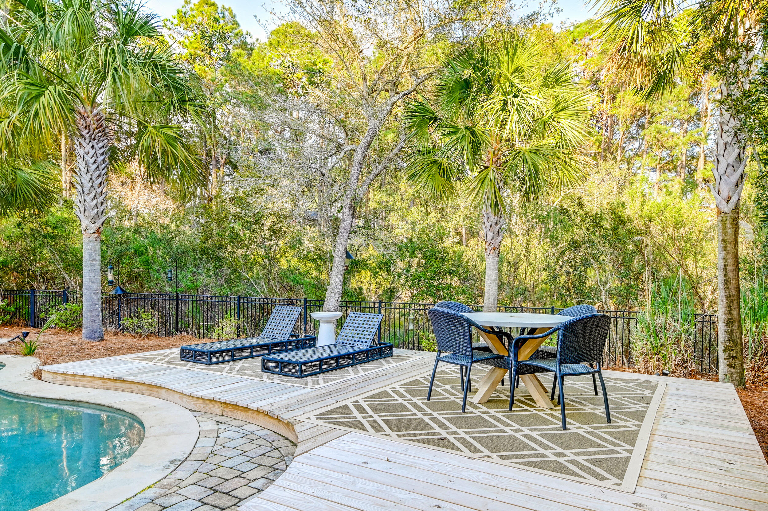 3012 Intracoastal View Drive