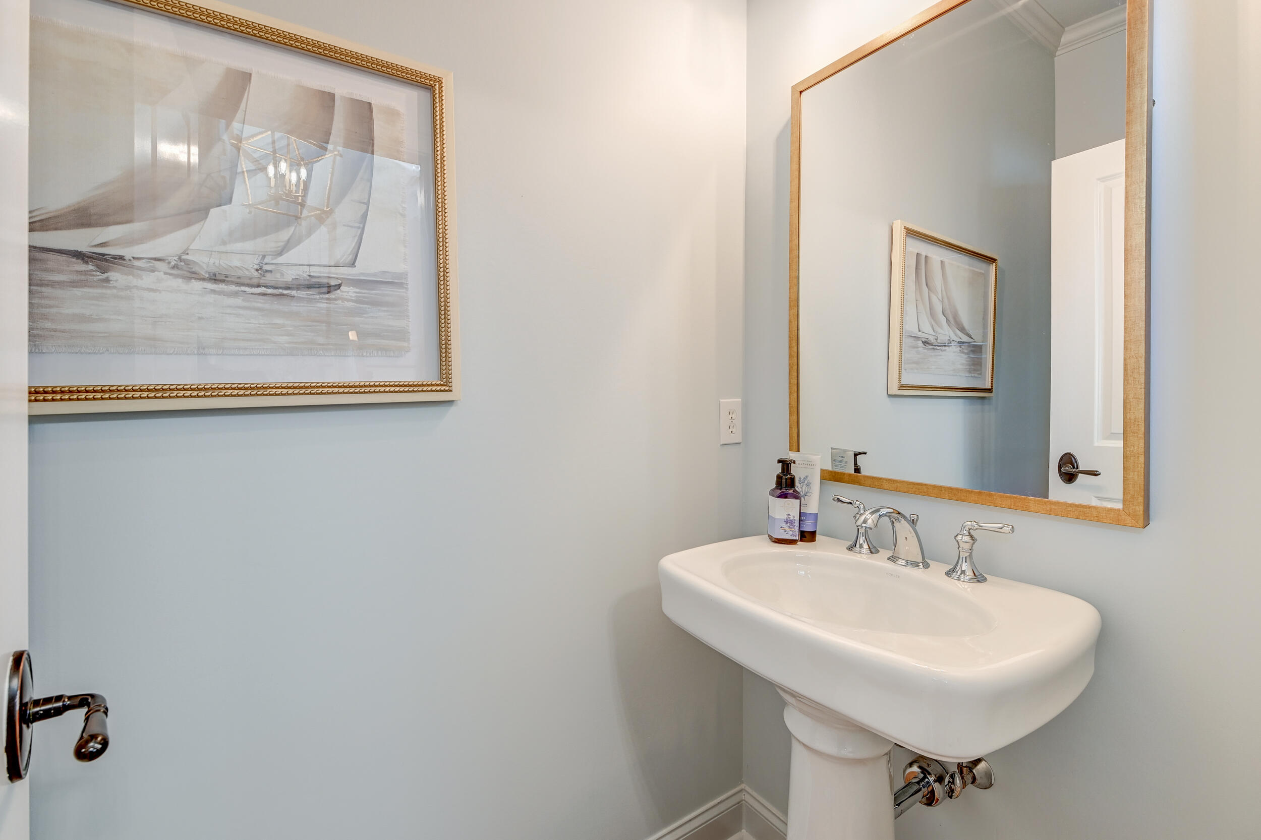 3012 Intracoastal View Drive