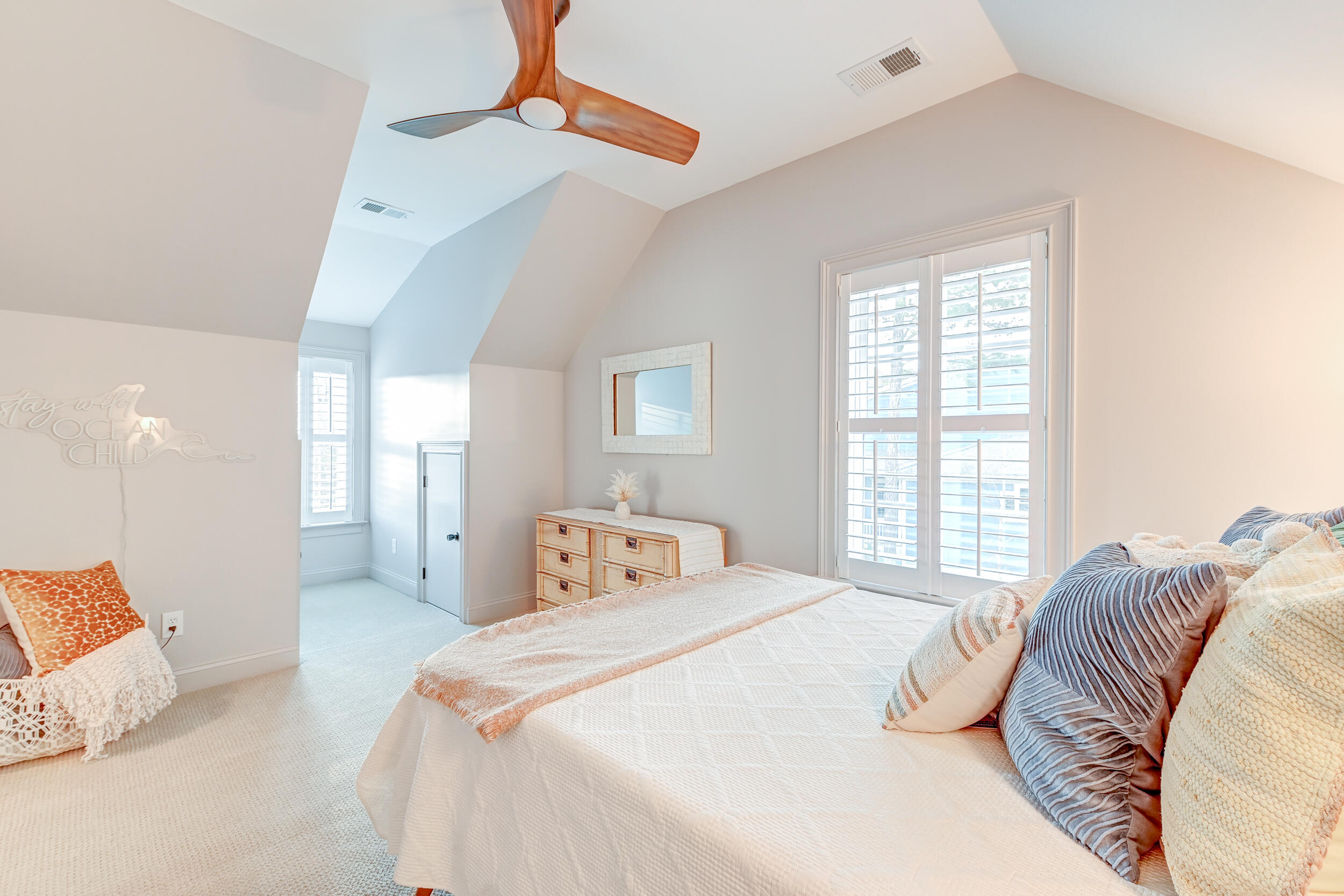 3012 Intracoastal View Drive