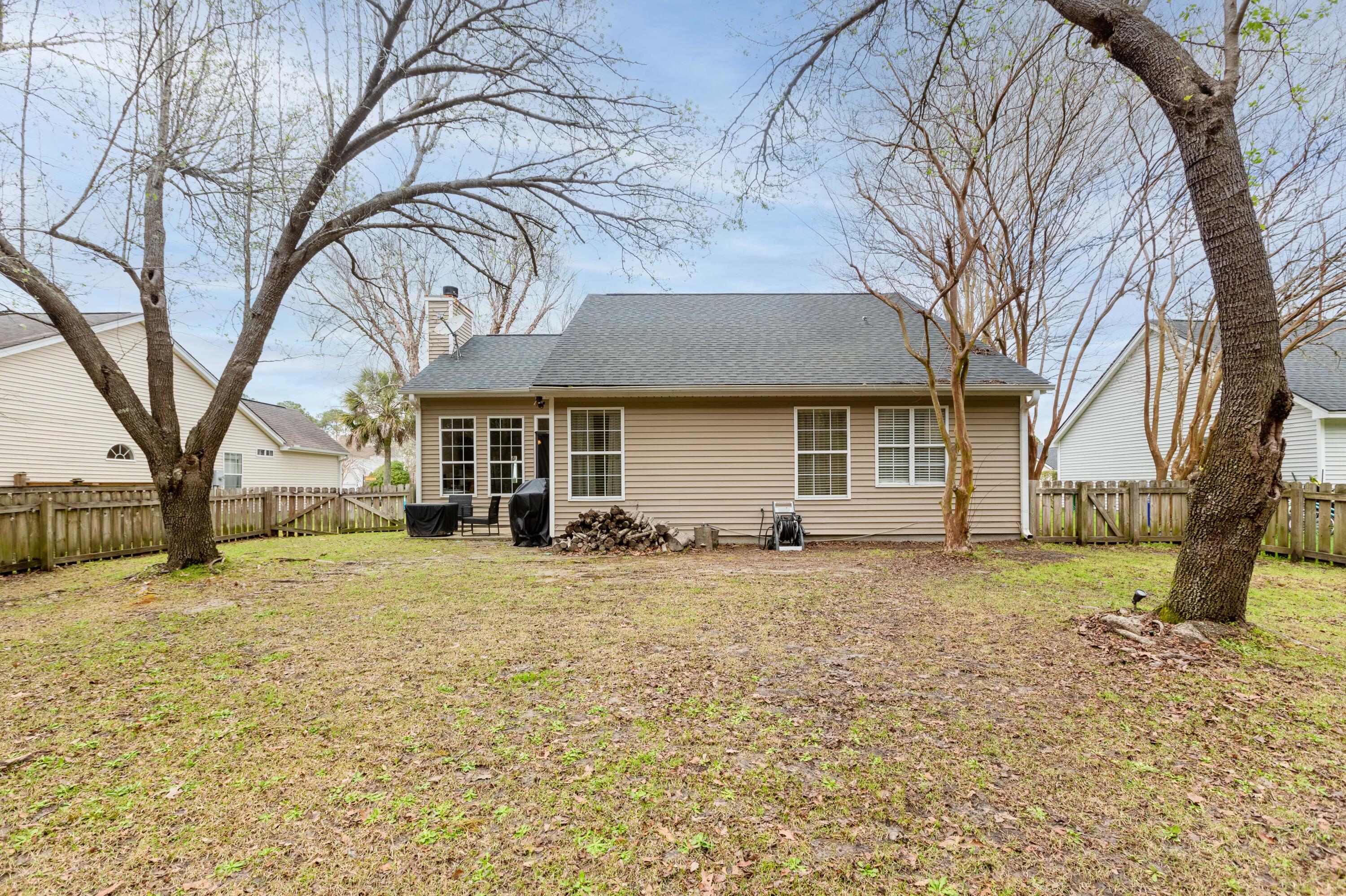2668 Palmetto Hall Boulevard