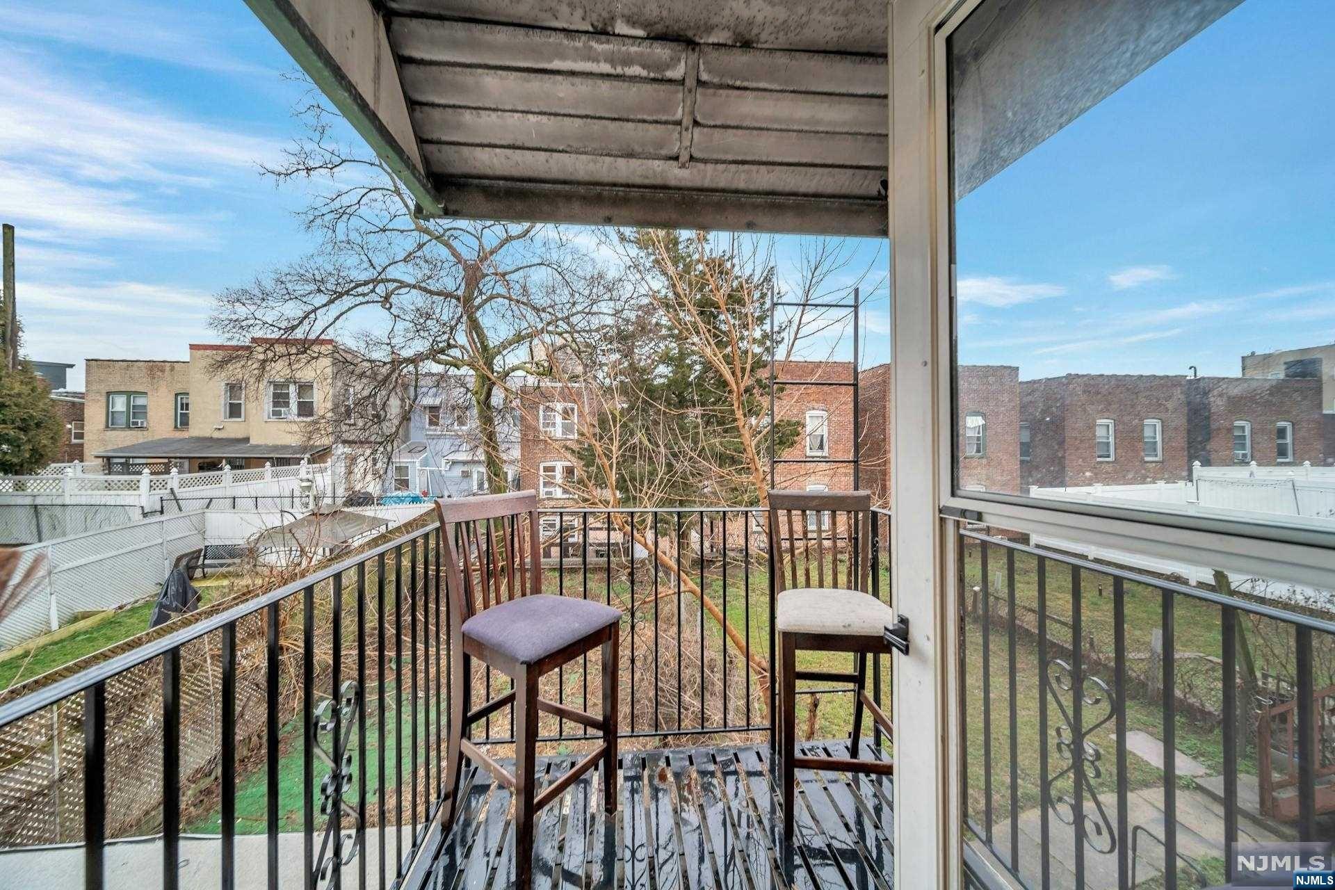37 64th Street