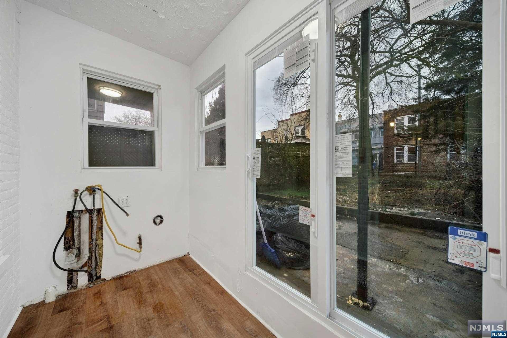 37 64th Street