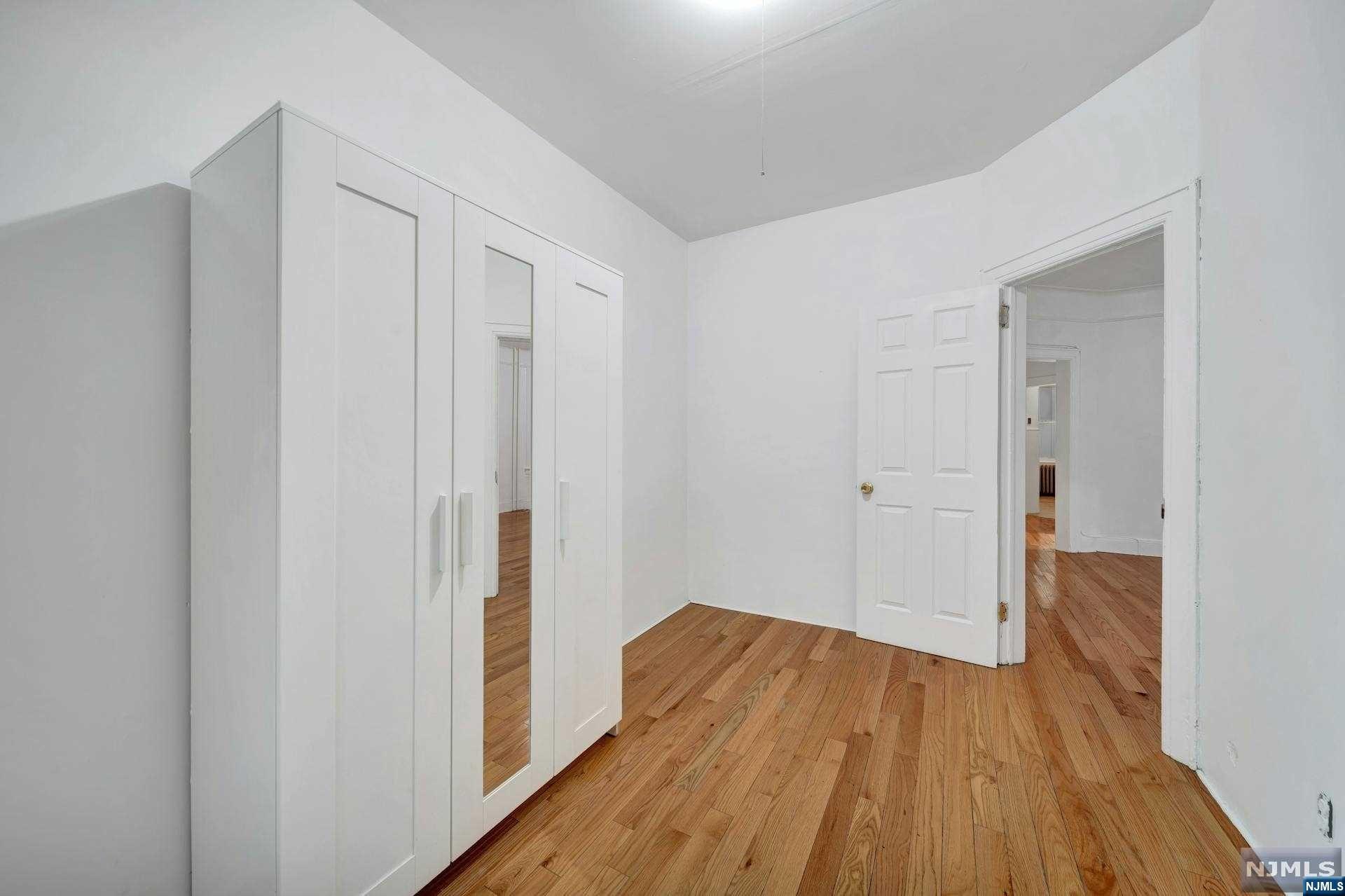 37 64th Street