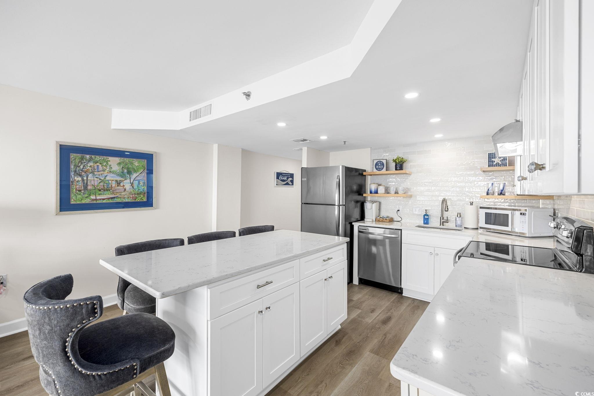 5511 N Ocean Blvd. 708