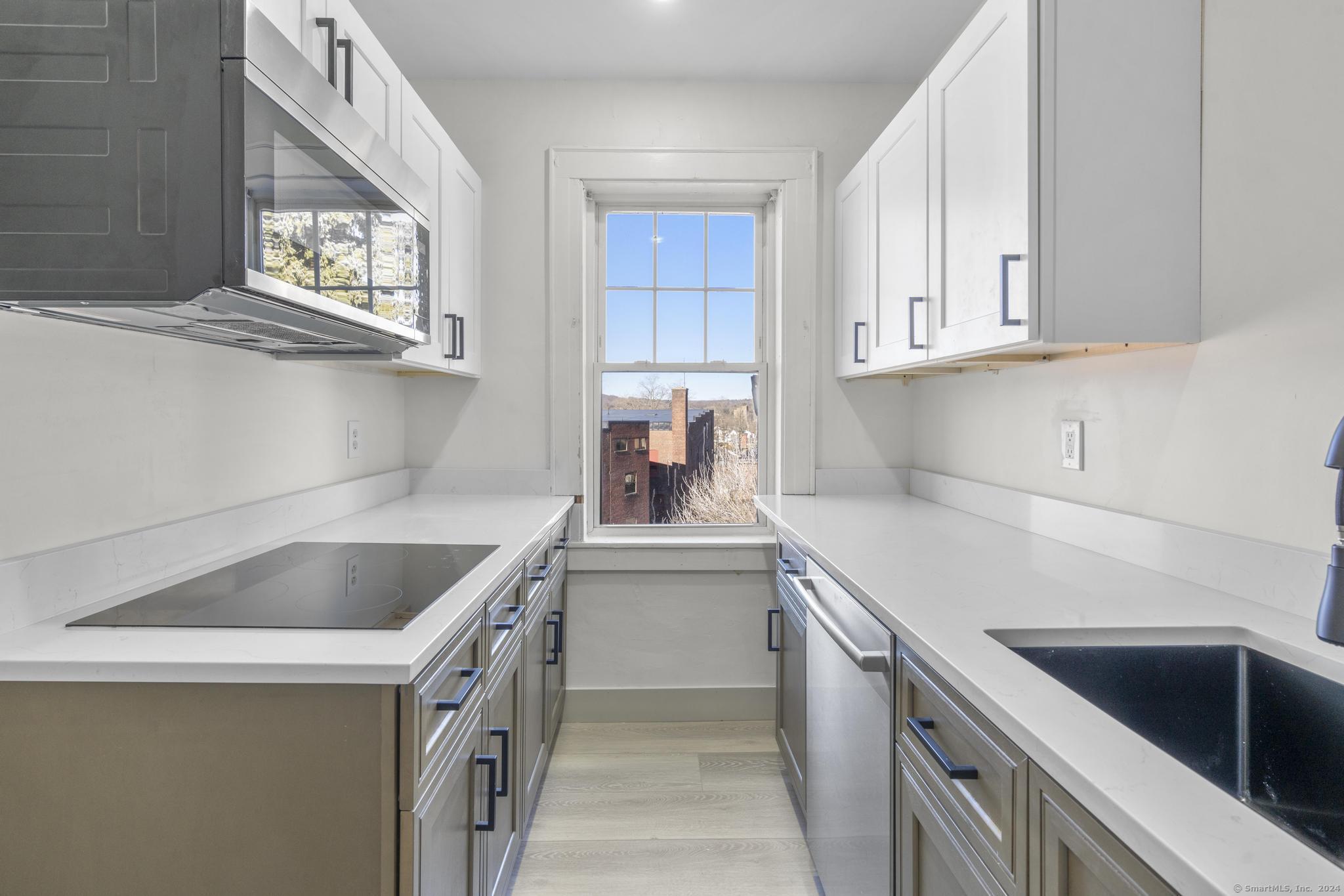 22 High Street Unit# B3