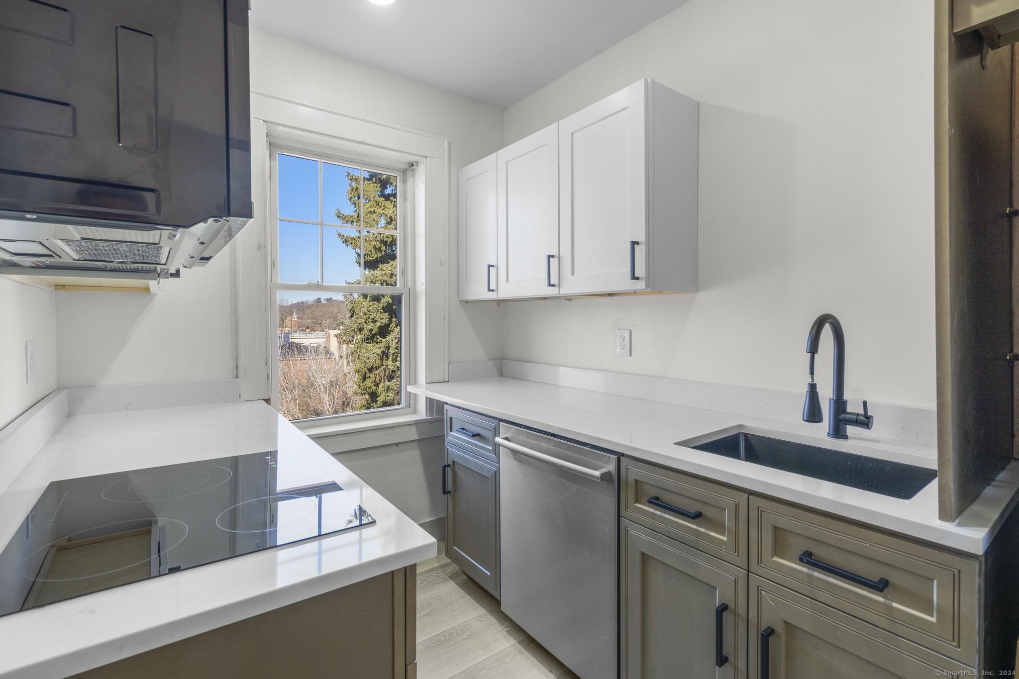 22 High Street Unit# B3