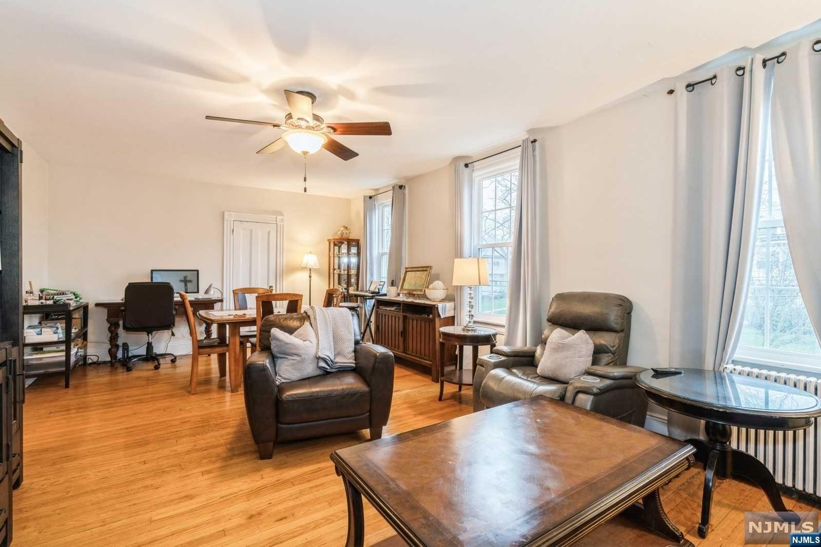 71 Woodward Avenue