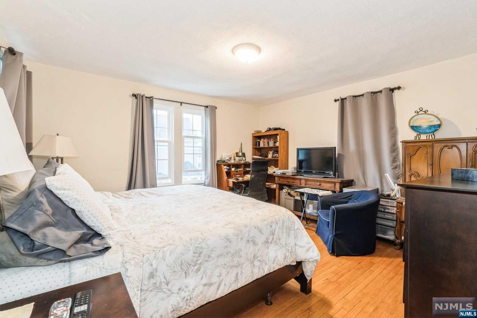 71 Woodward Avenue