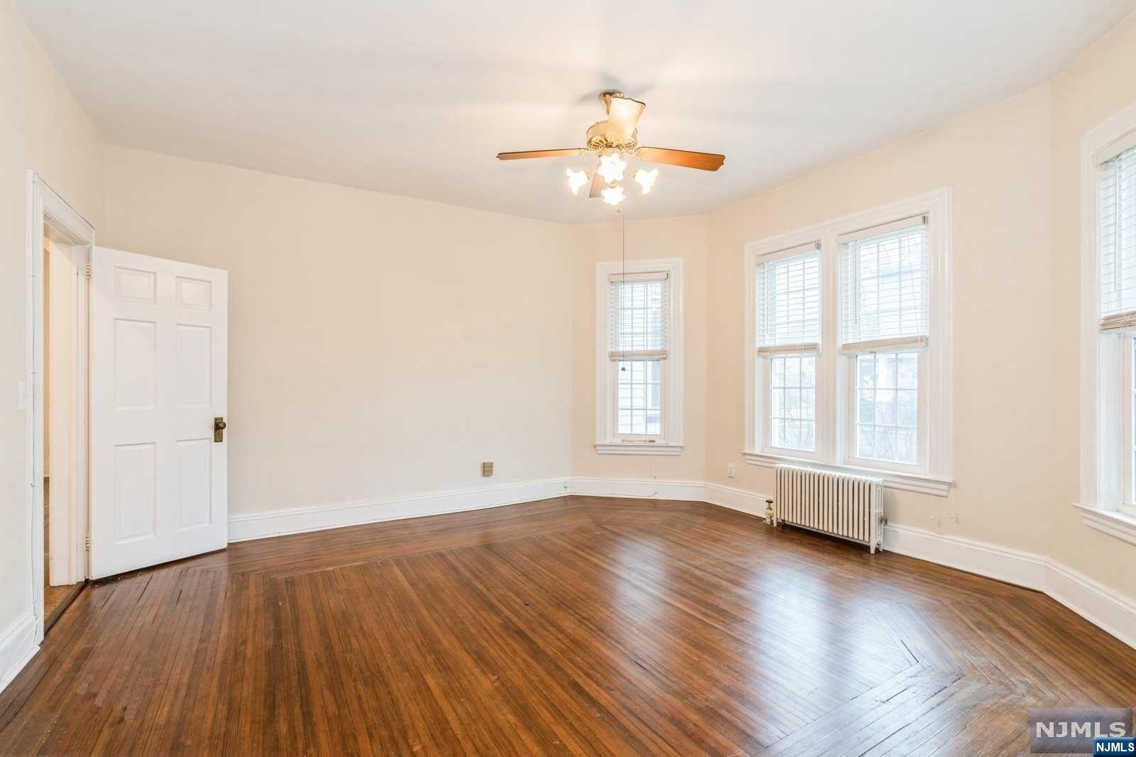 71 Woodward Avenue