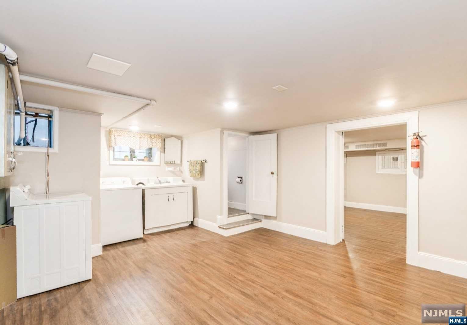 71 Woodward Avenue