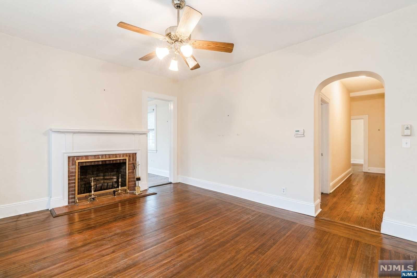 71 Woodward Avenue