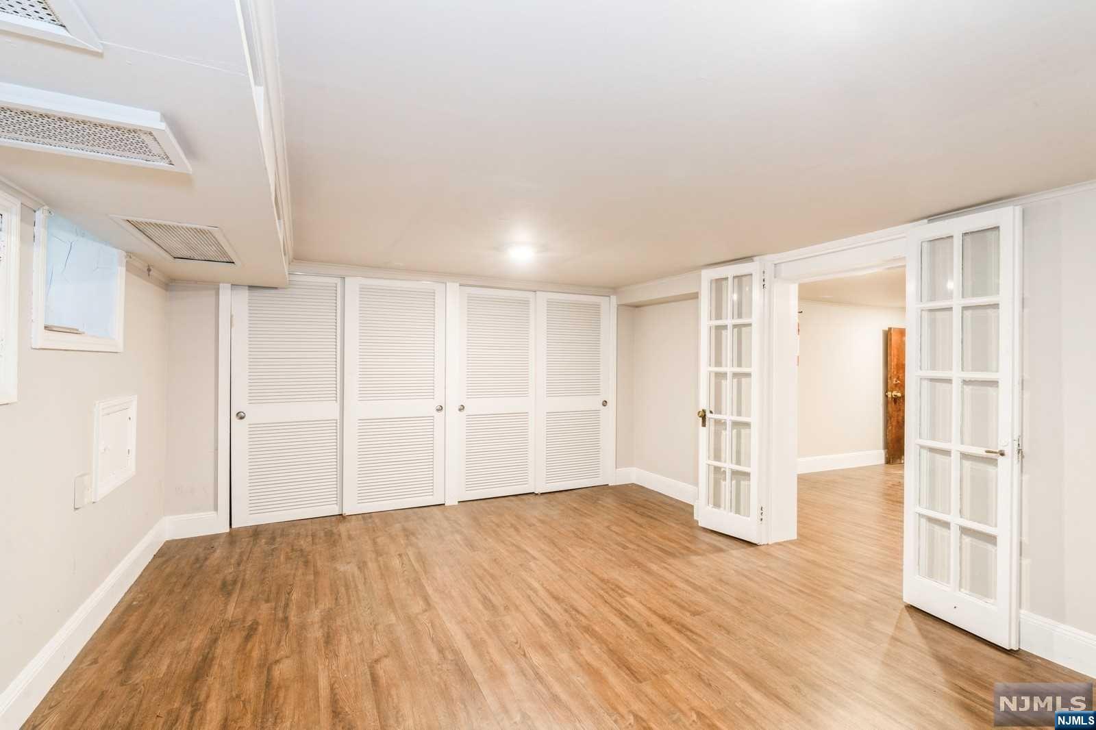 71 Woodward Avenue