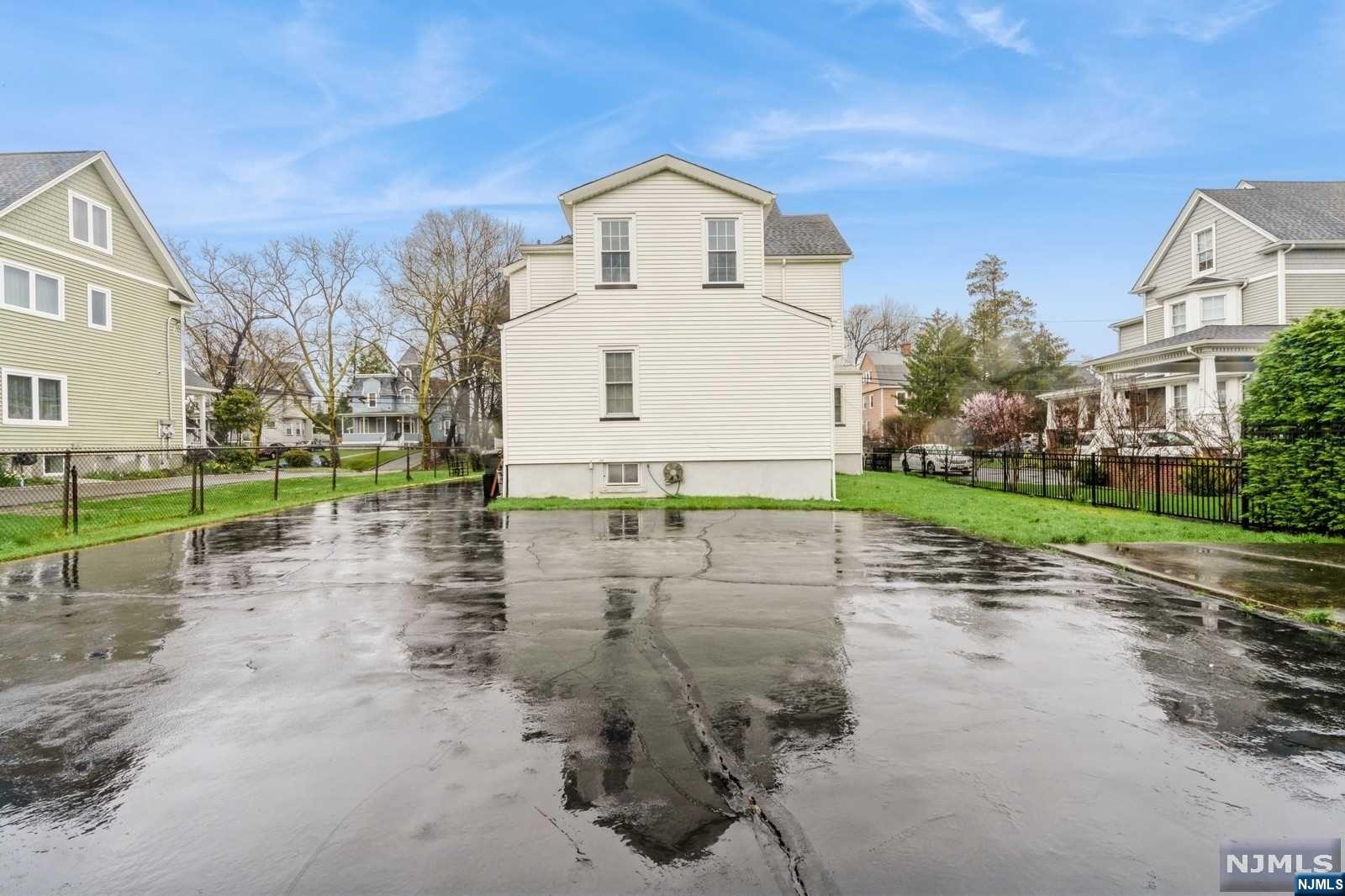 71 Woodward Avenue