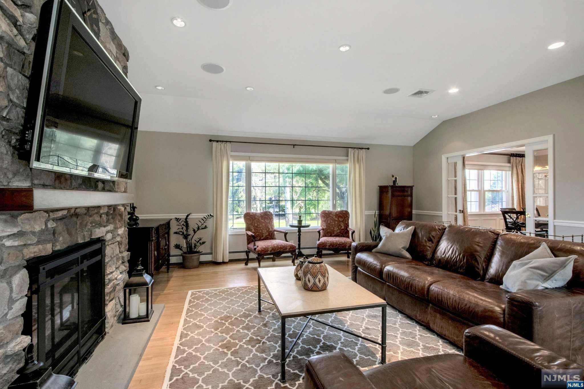 293 Rivervale Road