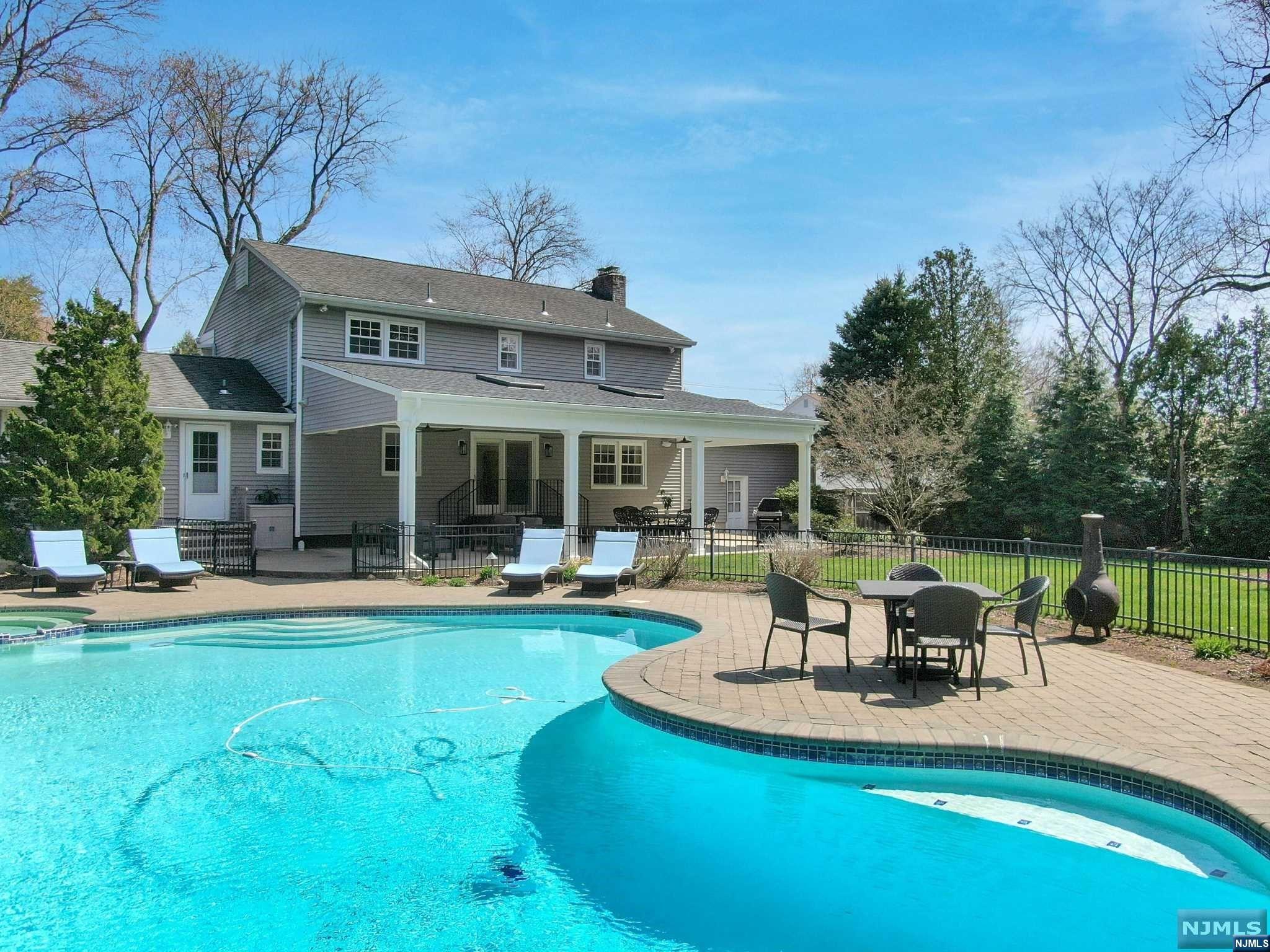 293 Rivervale Road