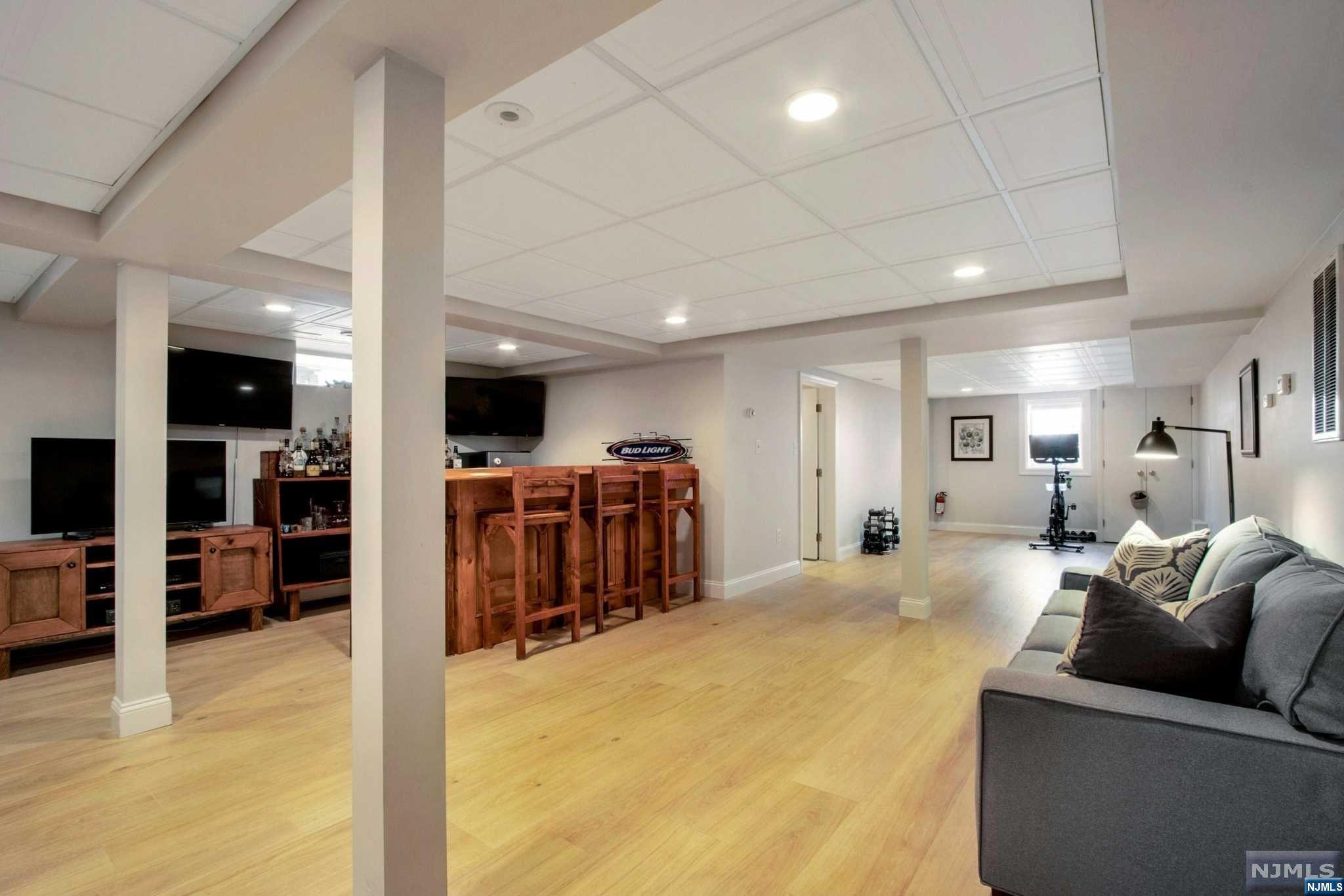 293 Rivervale Road