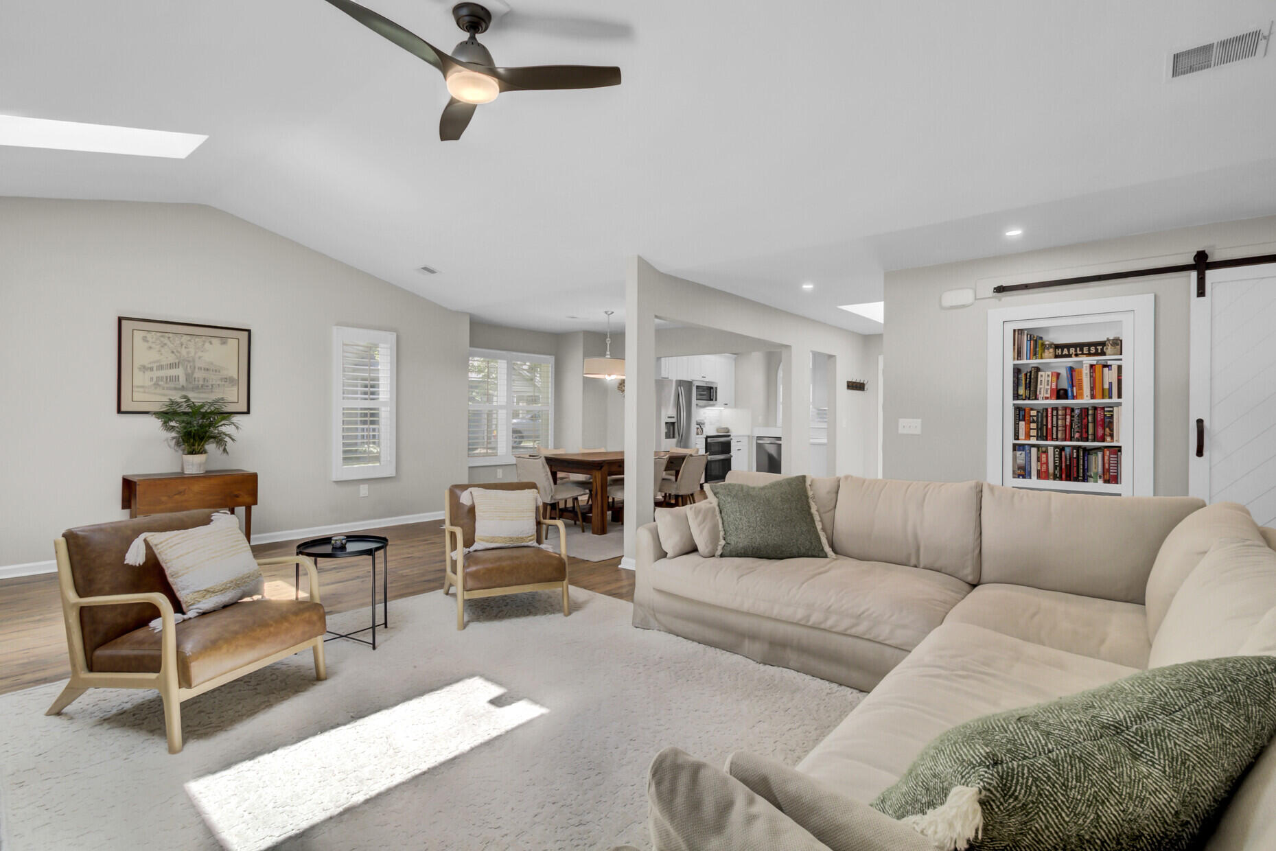 1231 Llewellyn Road