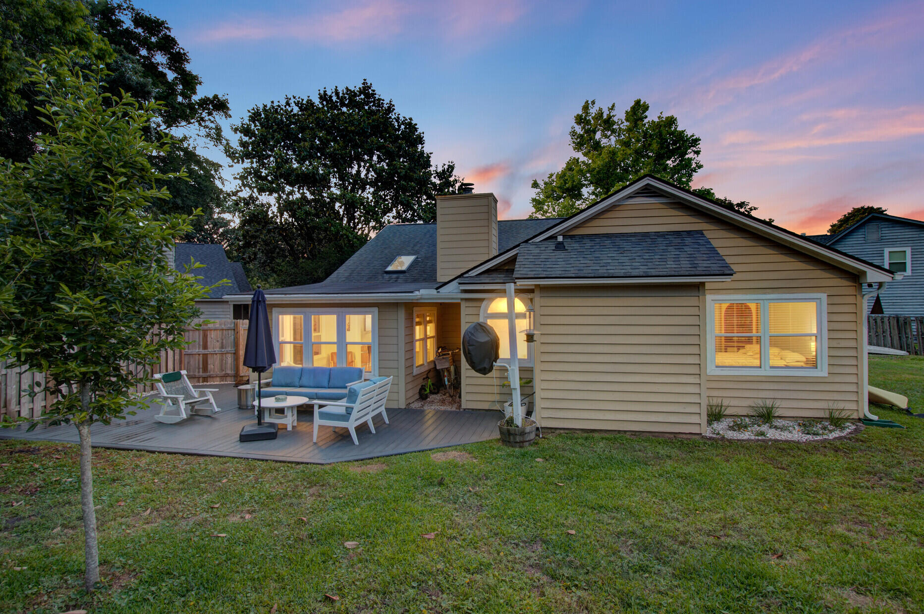 1231 Llewellyn Road