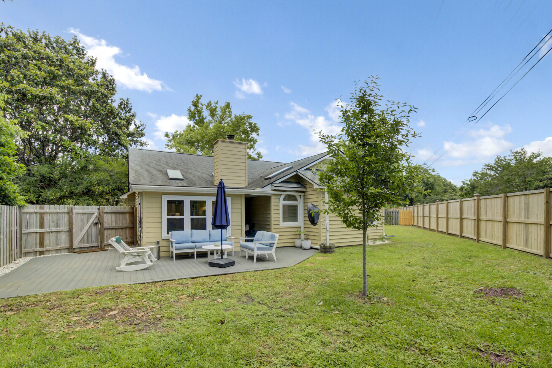 1231 Llewellyn Road