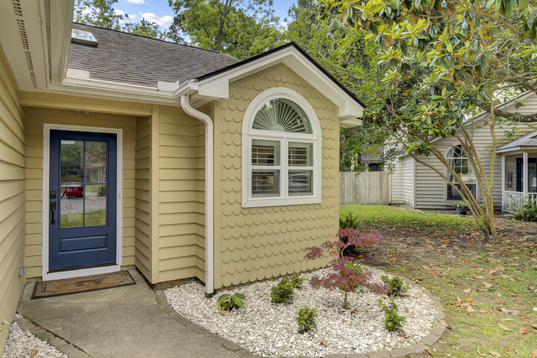 1231 Llewellyn Road