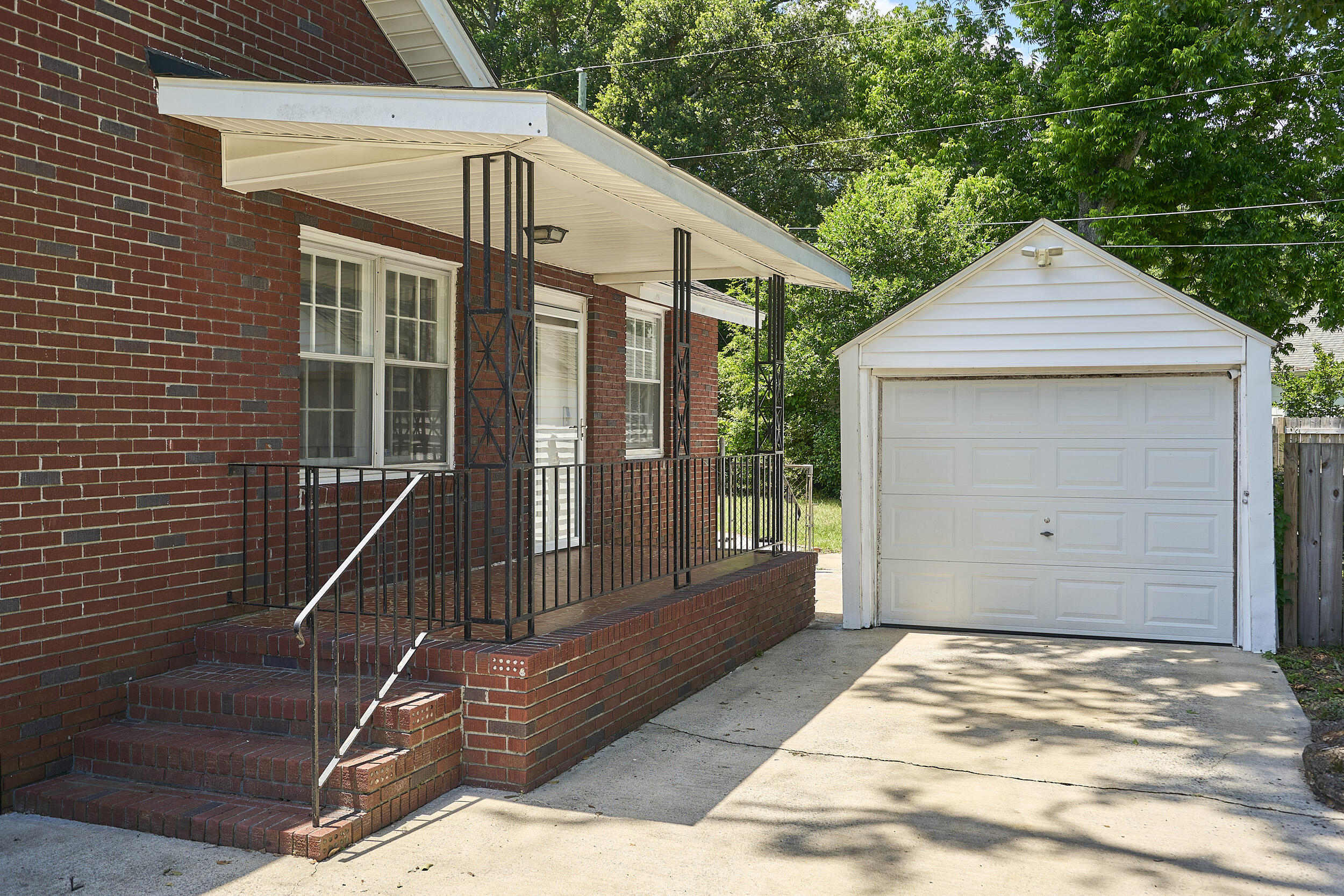 4803 Chesterfield Road