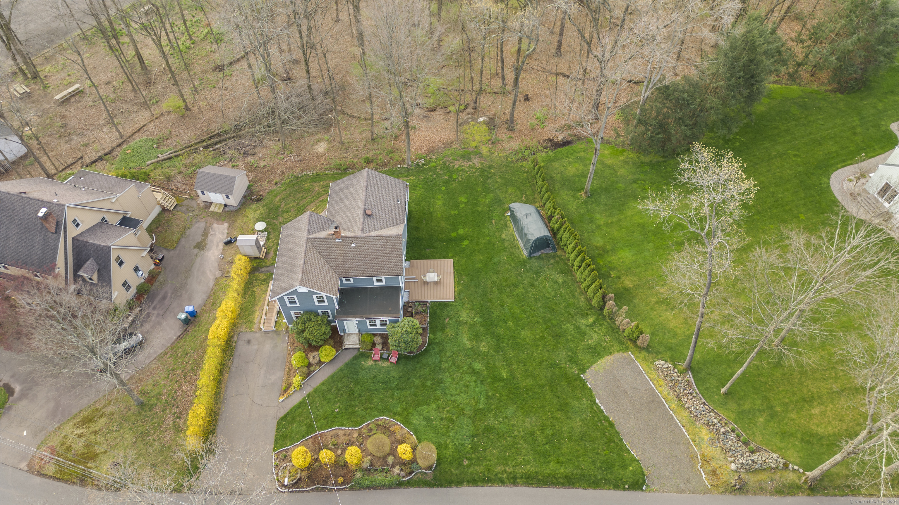 240 Kenwood Avenue 1