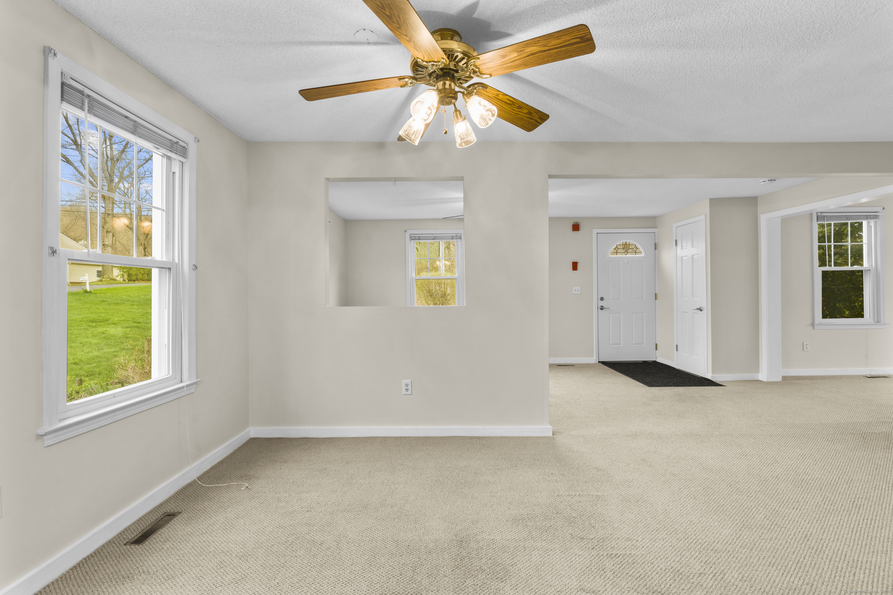 240 Kenwood Avenue 1