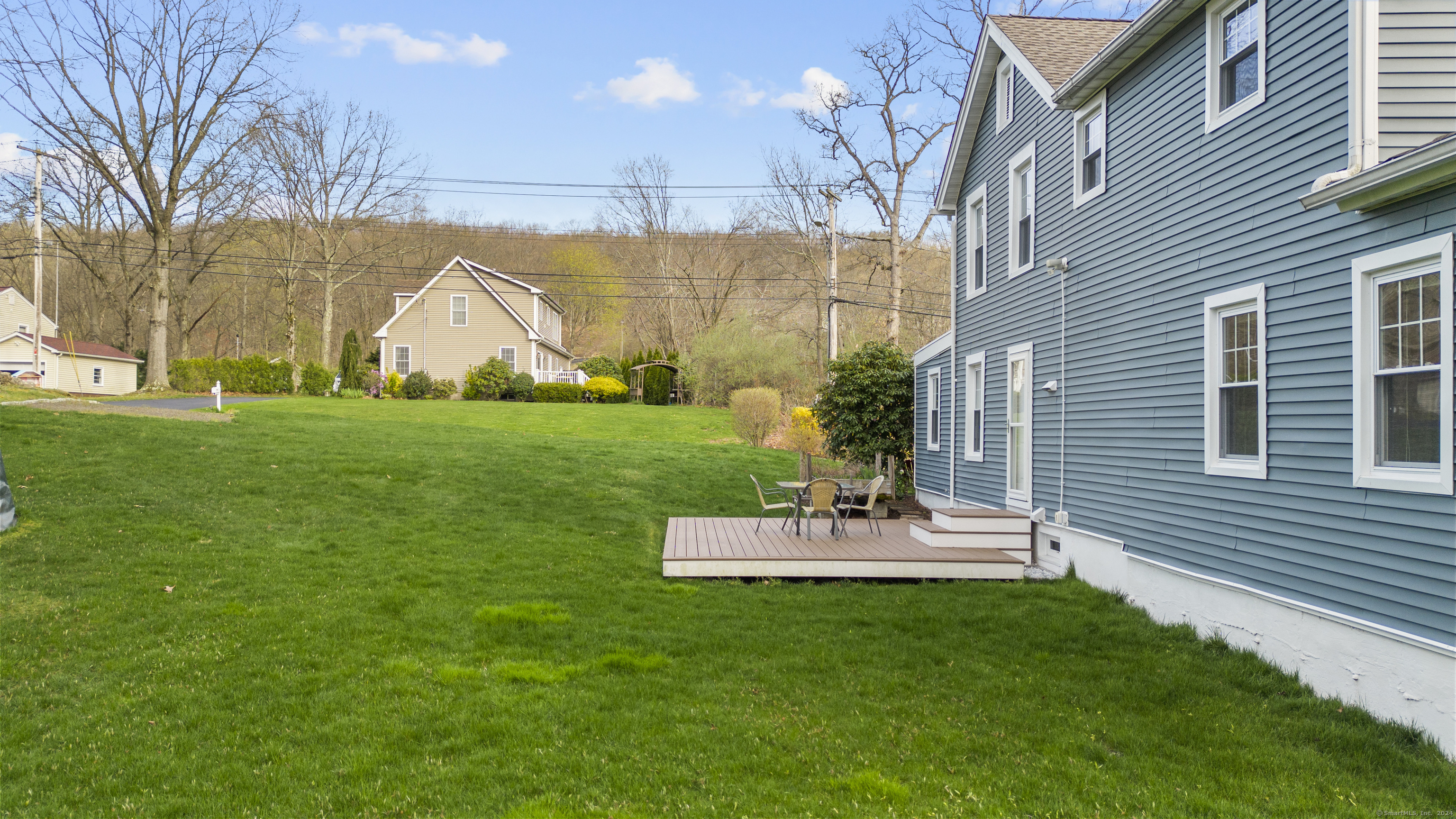 240 Kenwood Avenue 1