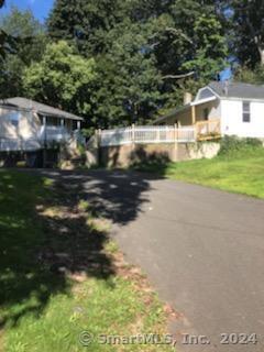 1 Pratt Lane