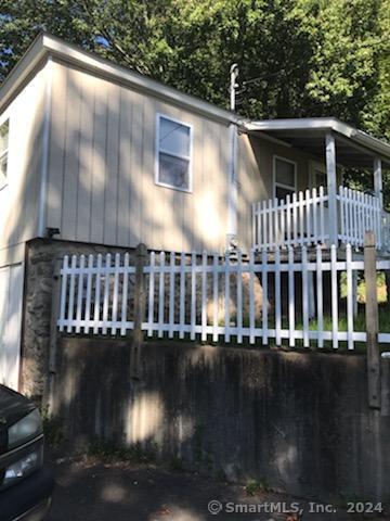1 Pratt Lane