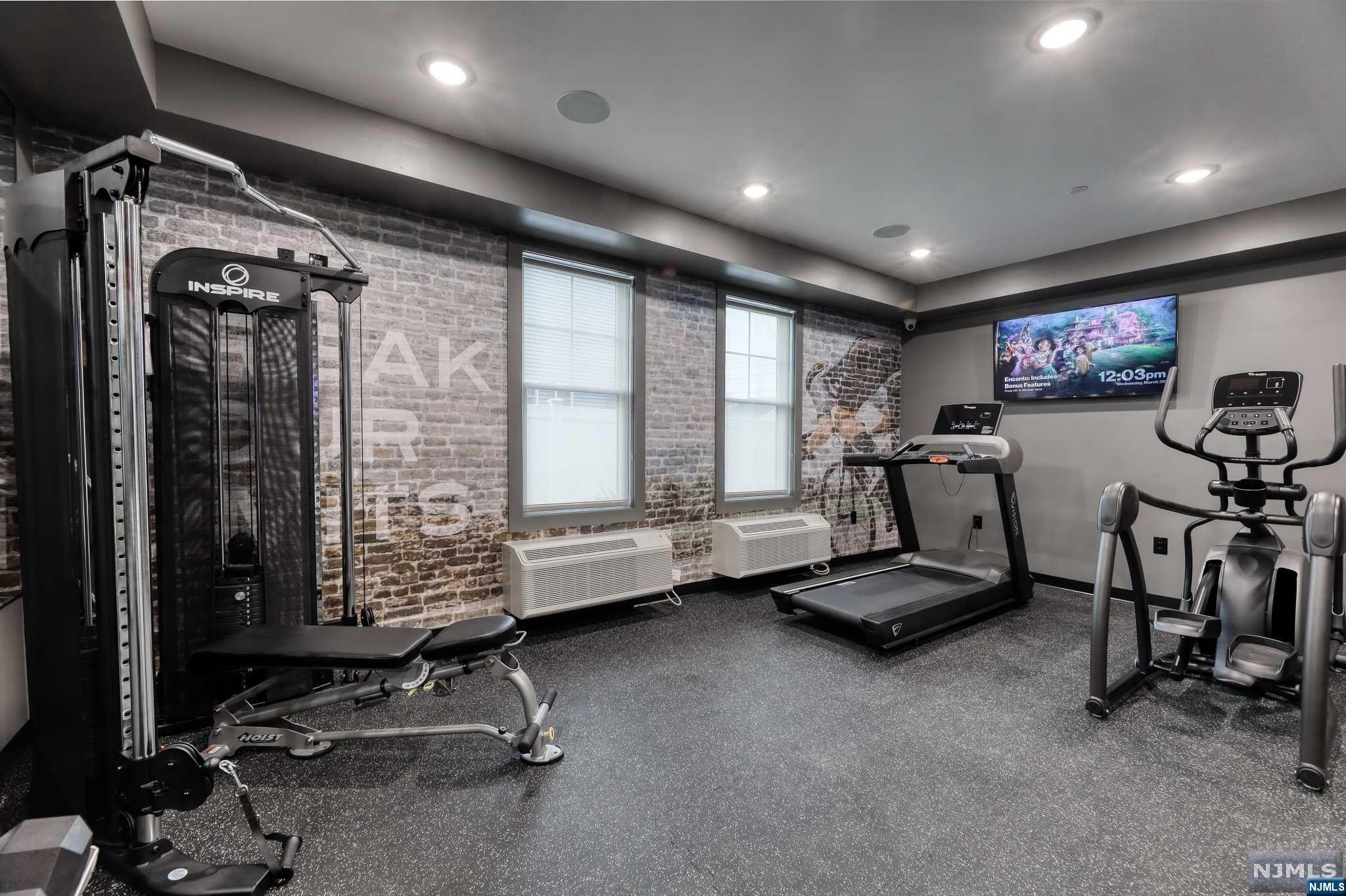 192 Livingston Street 302